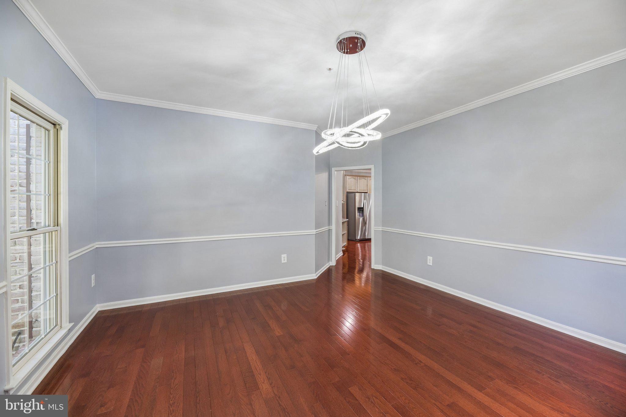 FARMINGTON WOODS - Residential