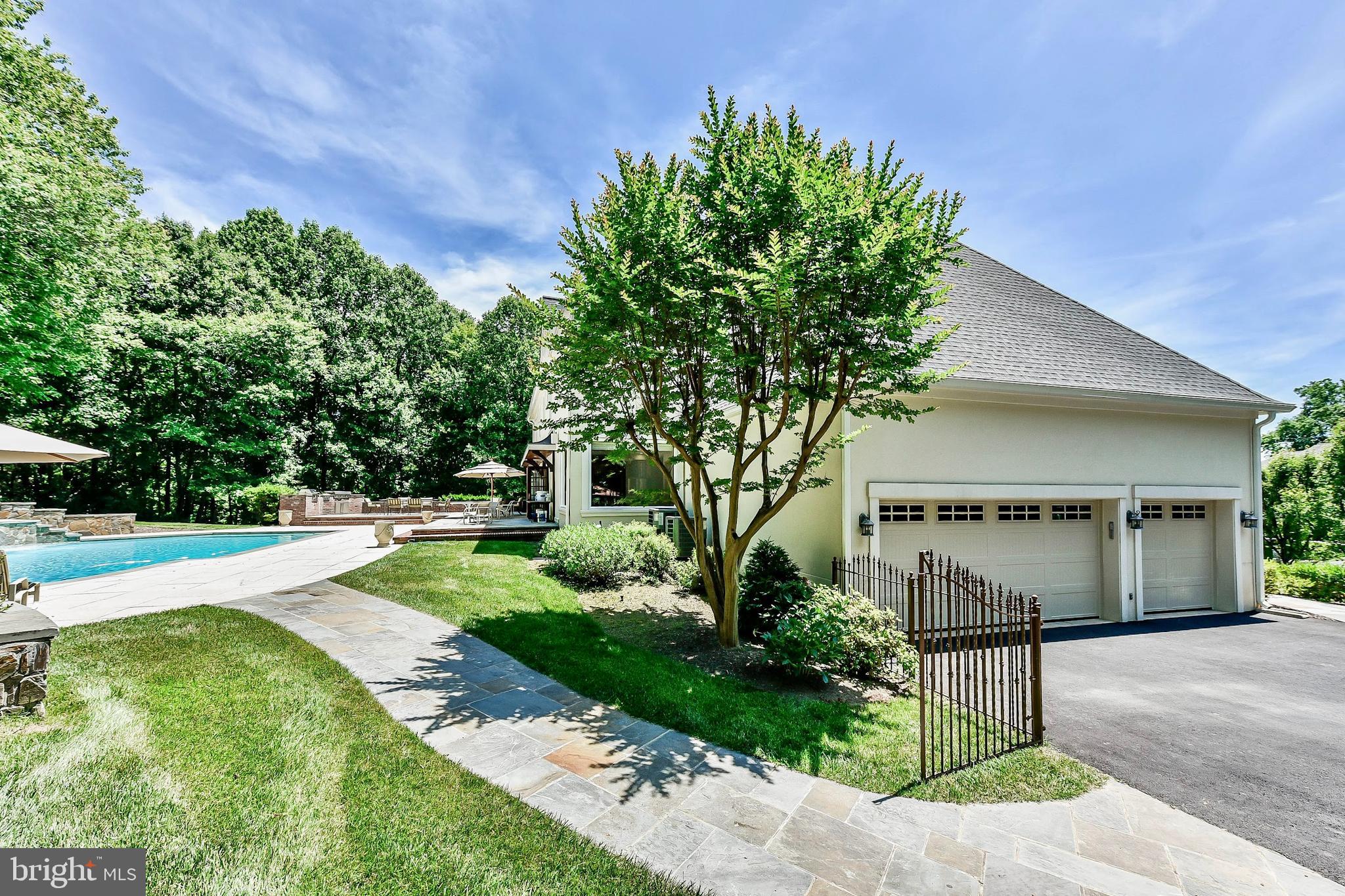 BROWNS MILL FOREST - Residential