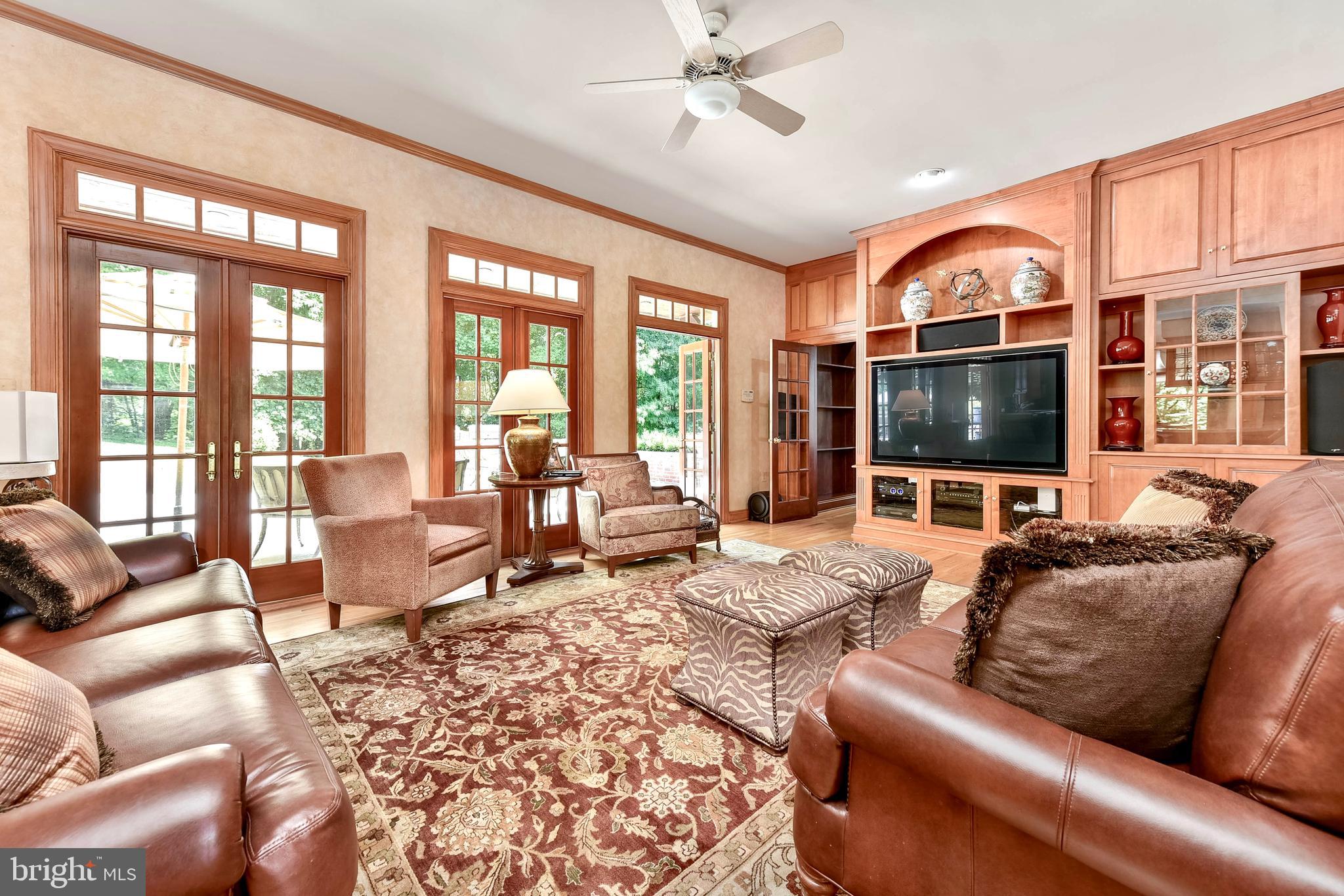 BROWNS MILL FOREST - Residential