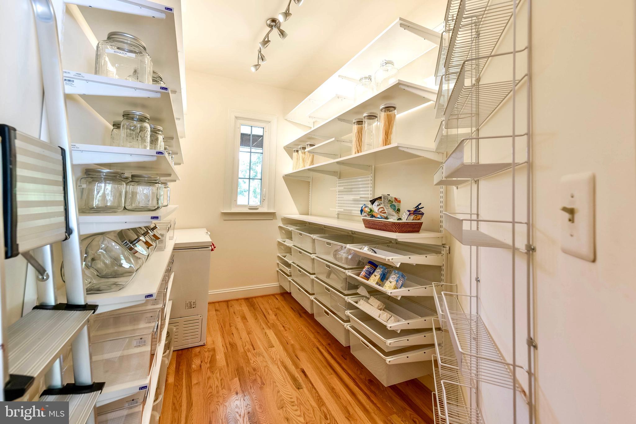 BROWNS MILL FOREST - Residential