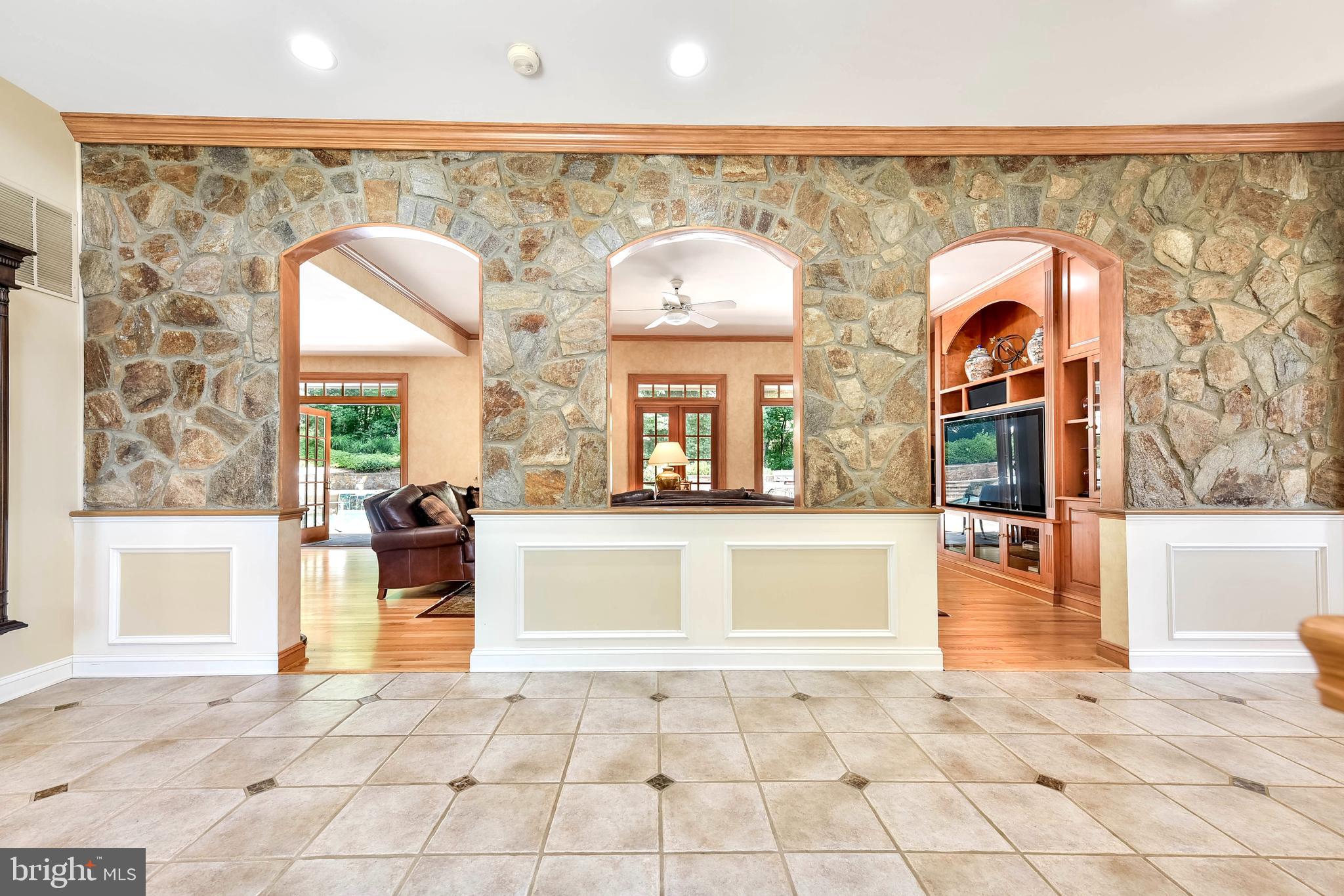 BROWNS MILL FOREST - Residential