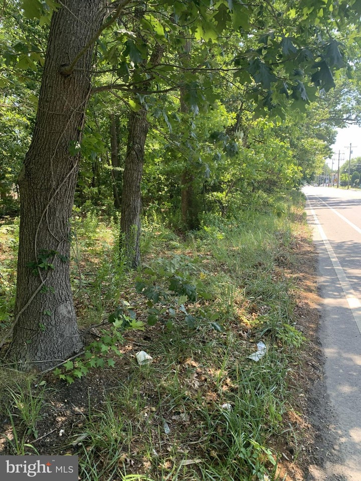 Photo 1 of 1 — 0 BERLIN ROAD N, LINDENWOLD, NJ 08021