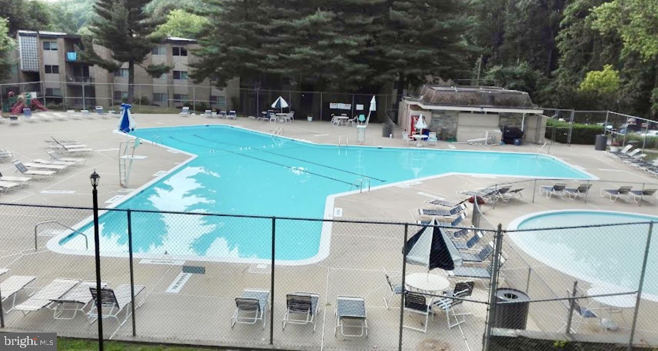 BETHESDA PARK - Residential