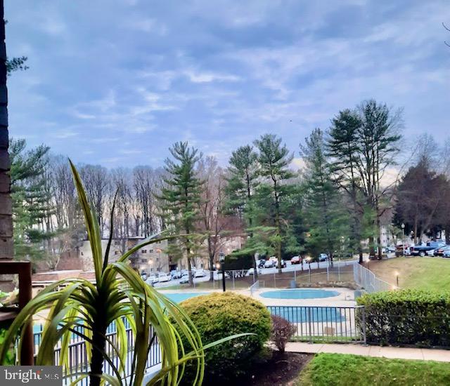 BETHESDA PARK - Residential