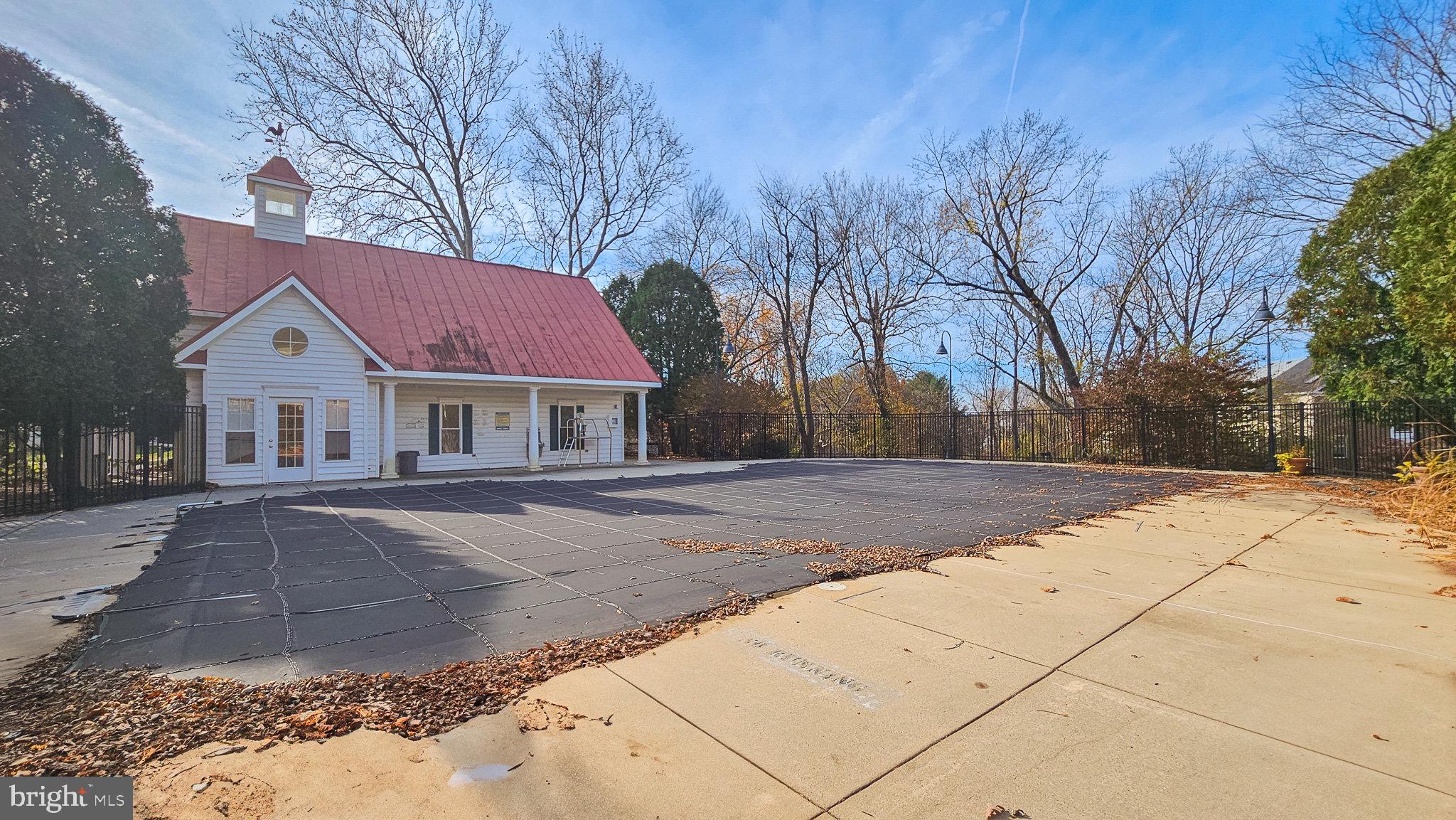 PARKER FARM - Residential