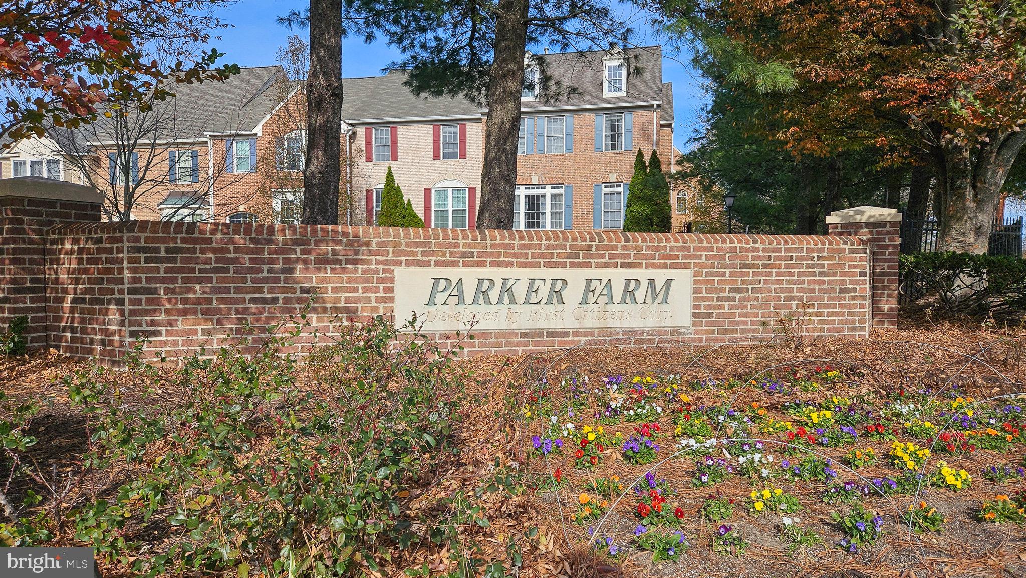 PARKER FARM - Residential