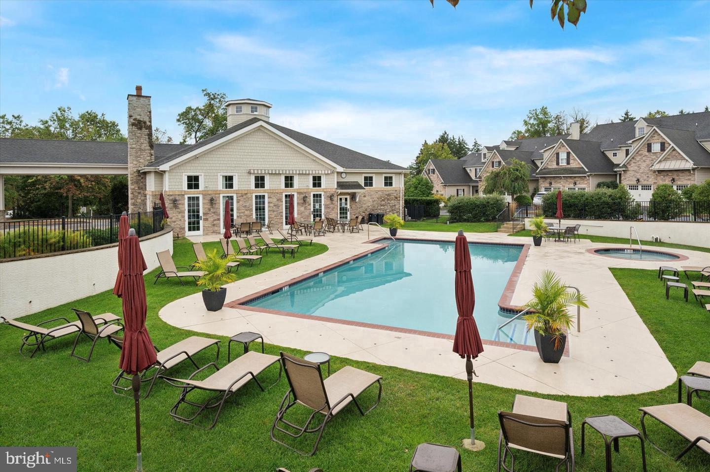 STONY CREEK FARMS - Residential