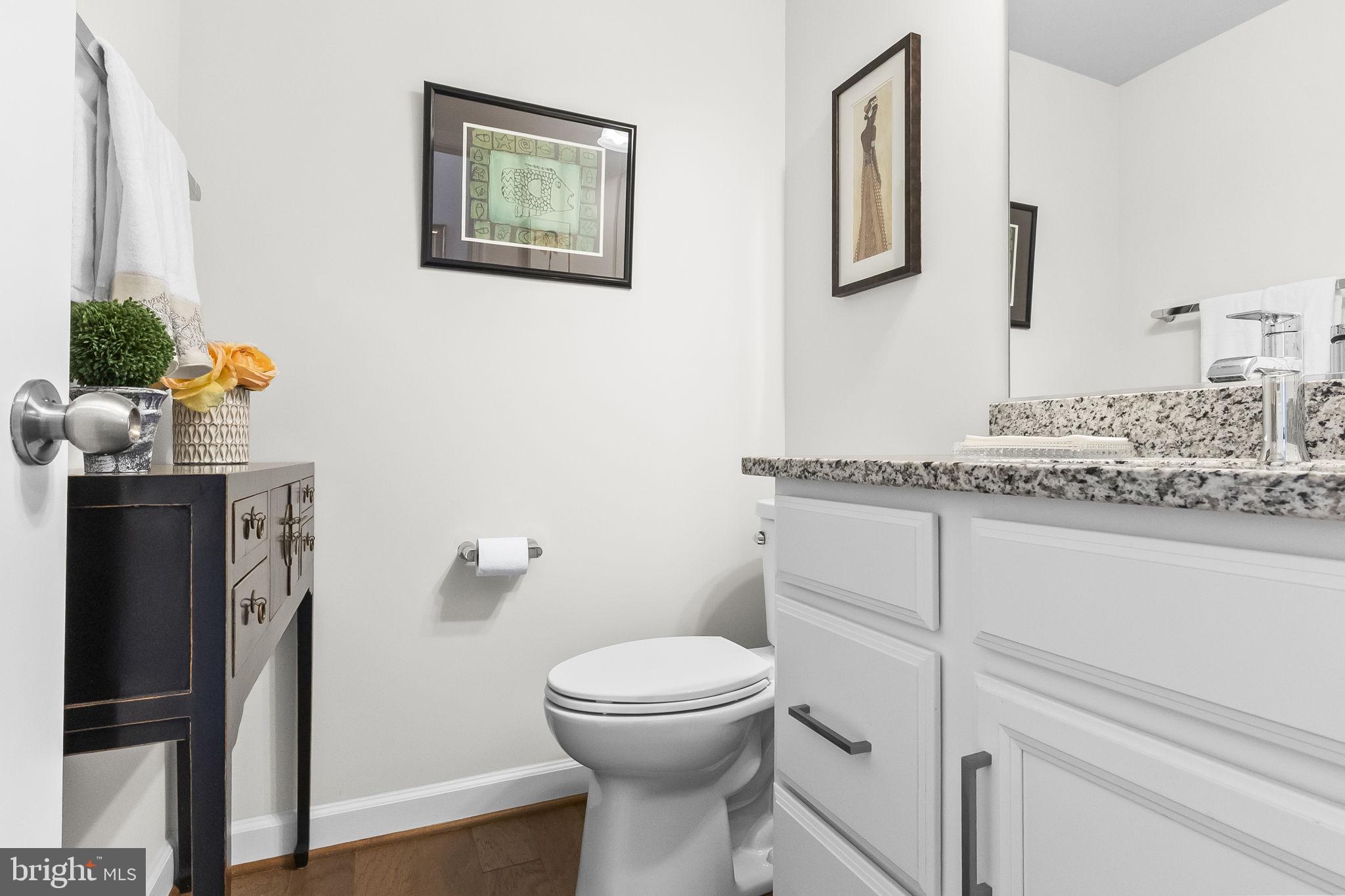 POTOMAC OVERLOOK CONDO - Residential