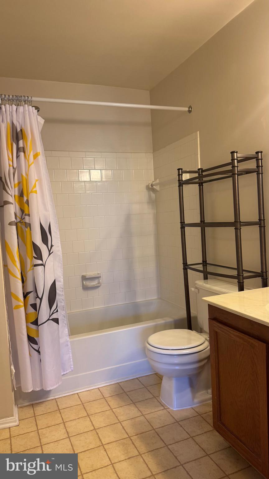 NEW PROVIDENCE VILLAGE - Residential Lease