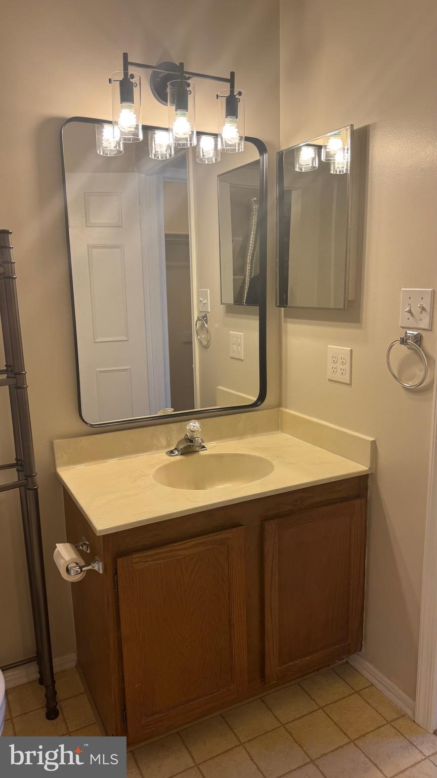 NEW PROVIDENCE VILLAGE - Residential Lease