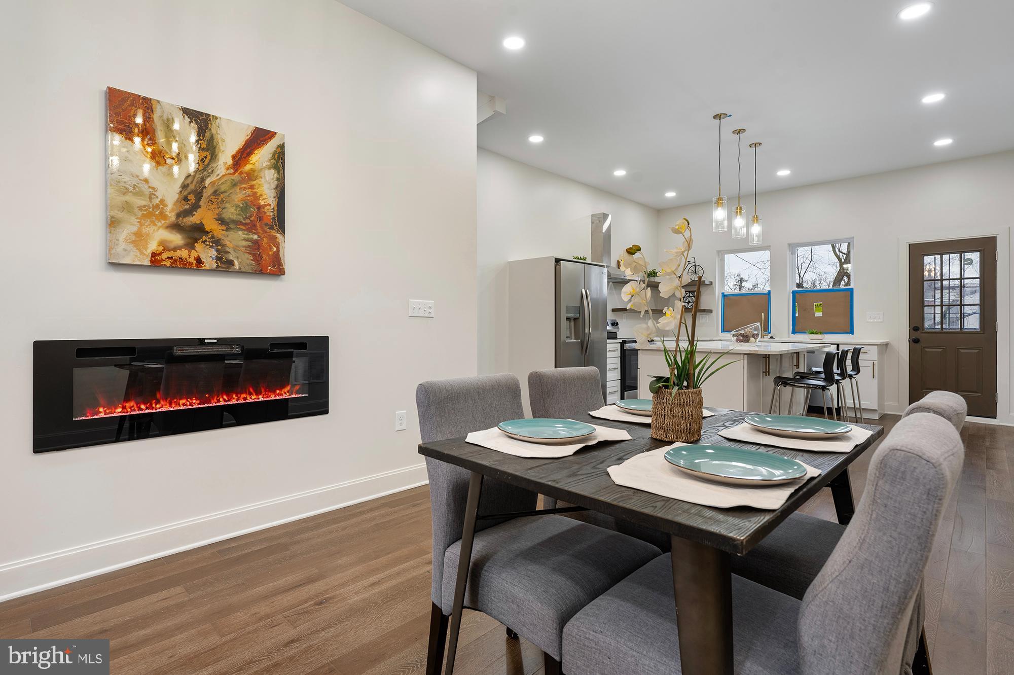 FRANKLIN SQUARE HISTORIC DISTRICT - Residential