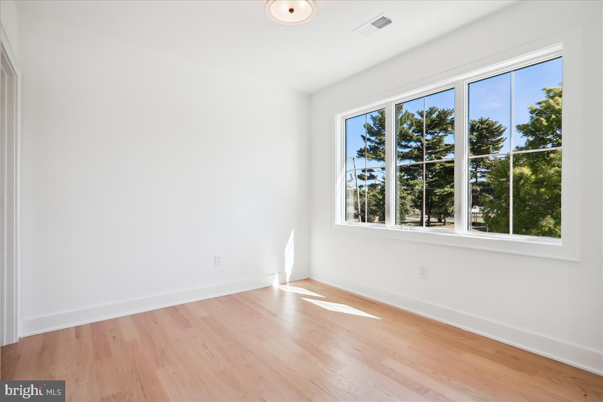 GEORGETOWN VILLAGE - Residential