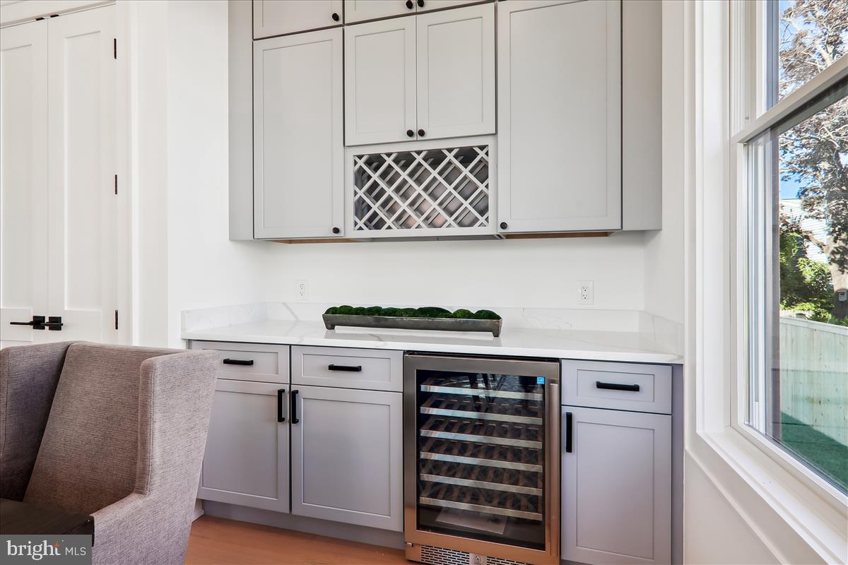 GEORGETOWN VILLAGE - Residential