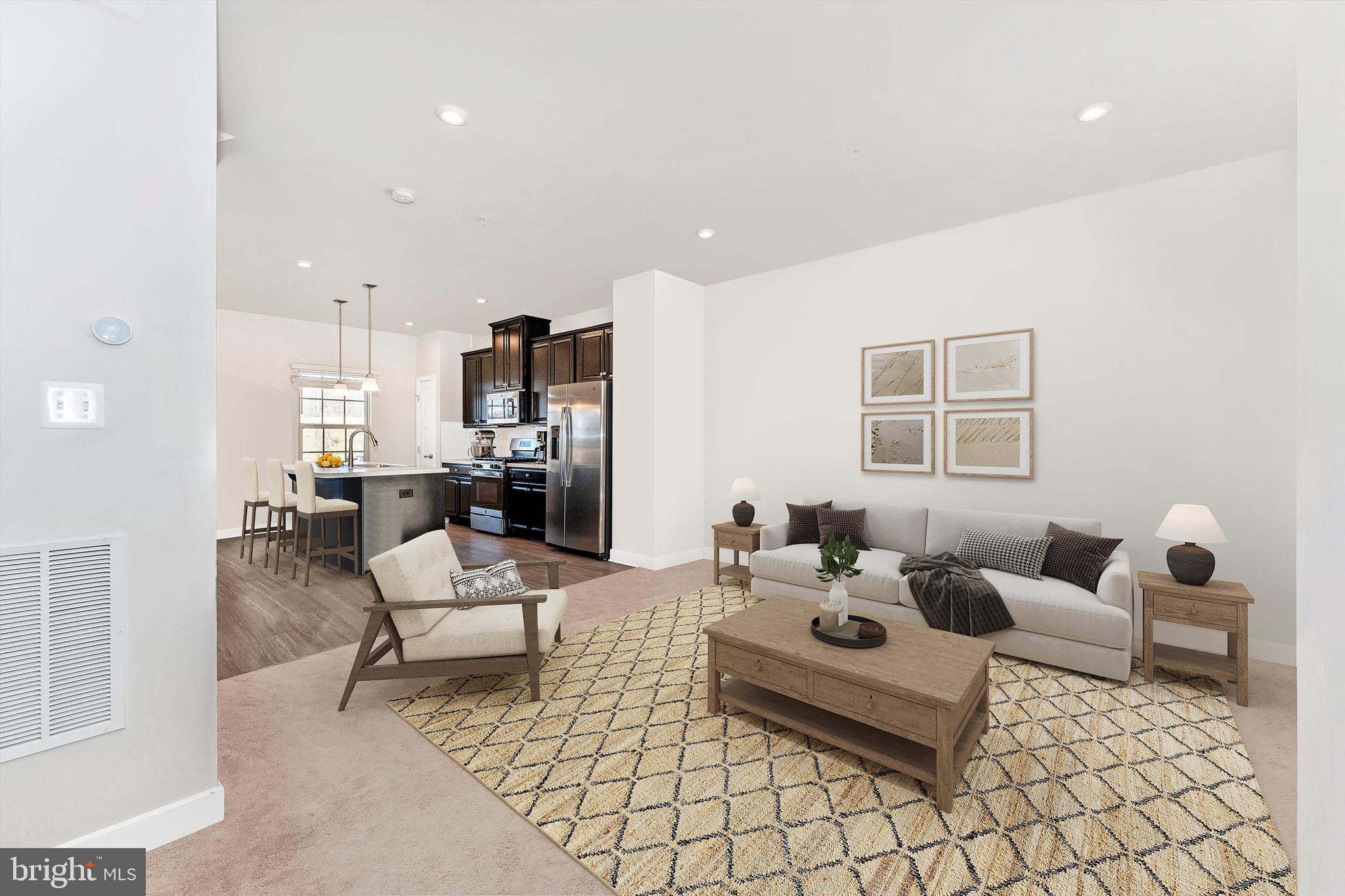 LAKE LINGANORE - Residential