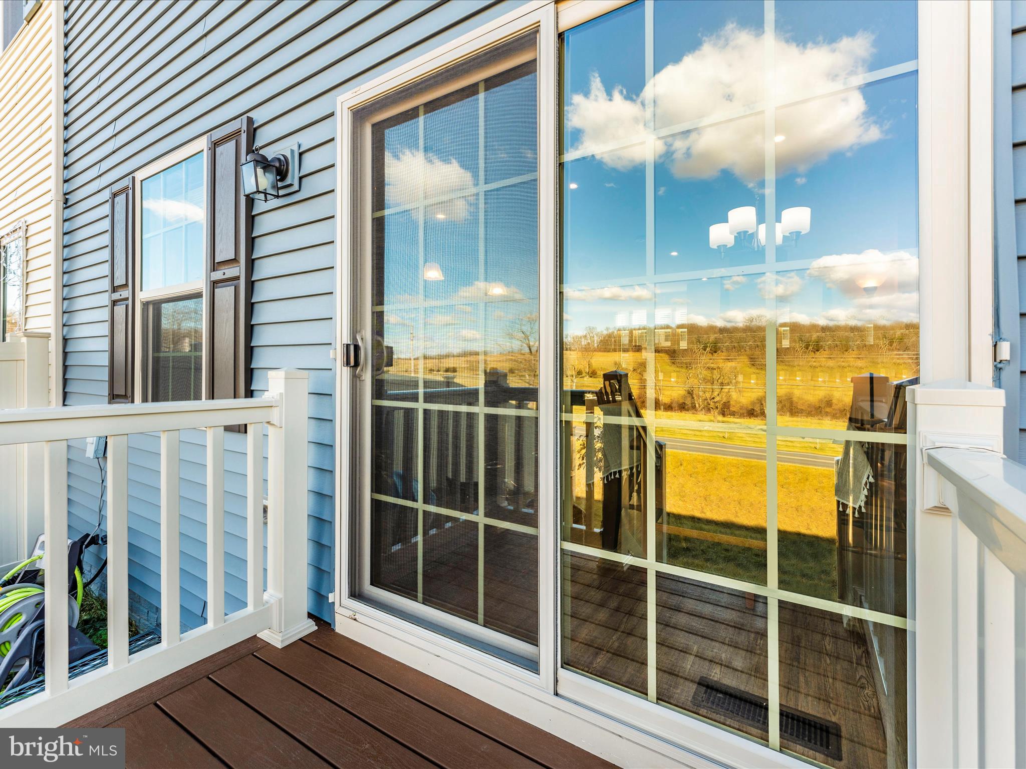 LAKE LINGANORE - Residential