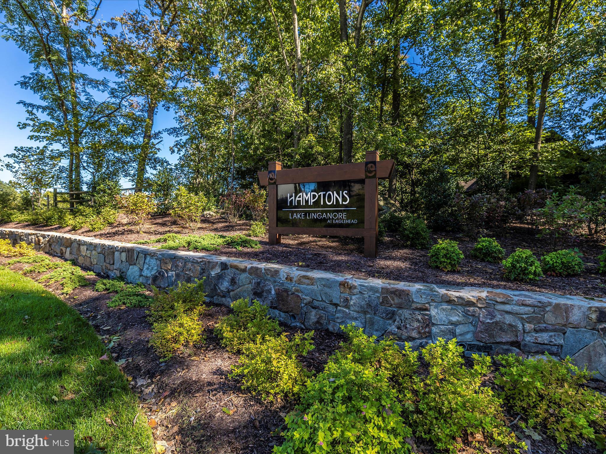 LAKE LINGANORE - Residential