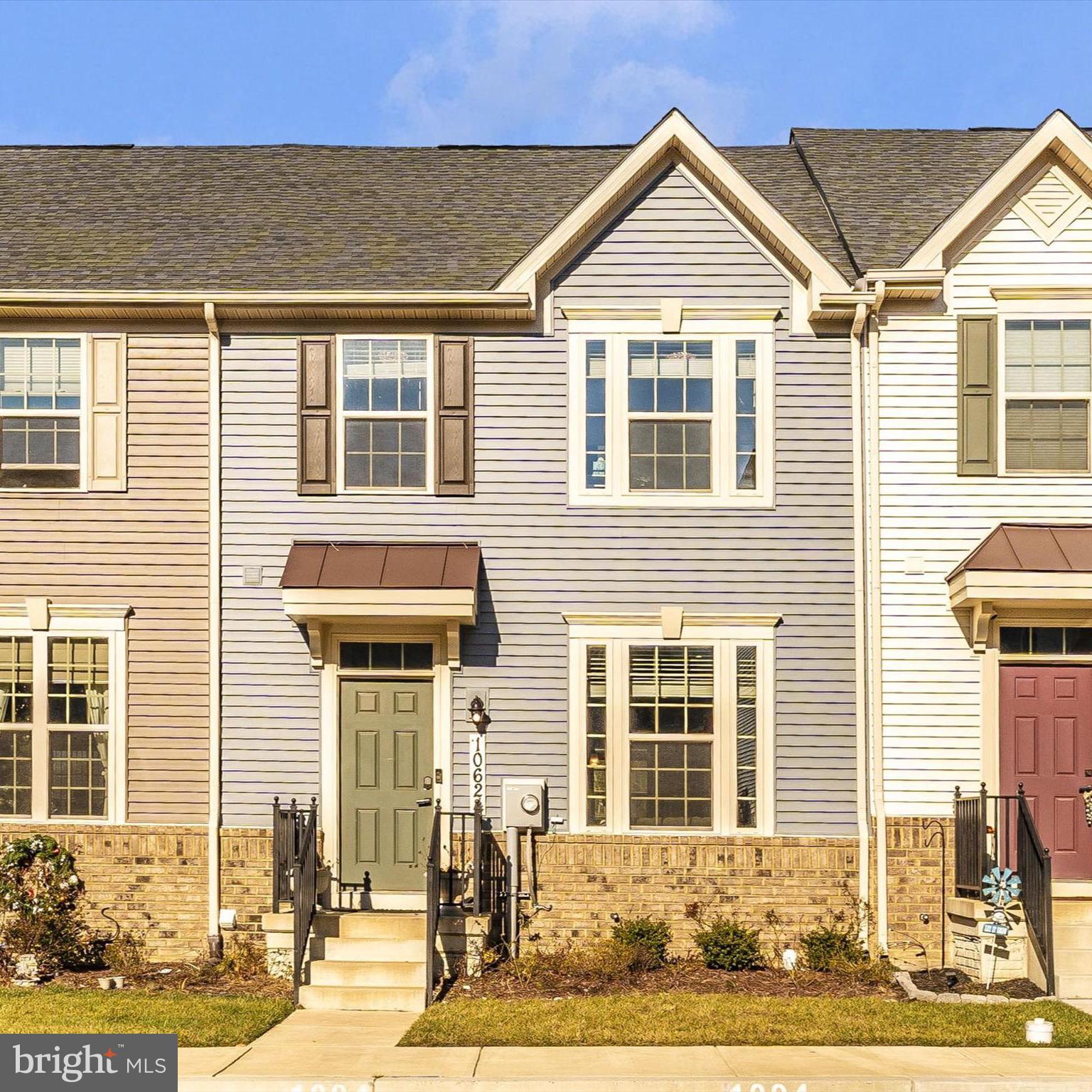 LAKE LINGANORE - Residential