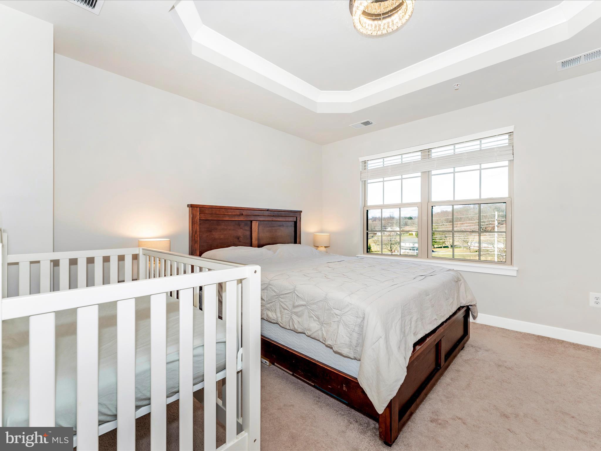 LAKE LINGANORE - Residential