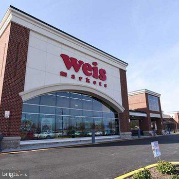 BRUNSWICK - Residential