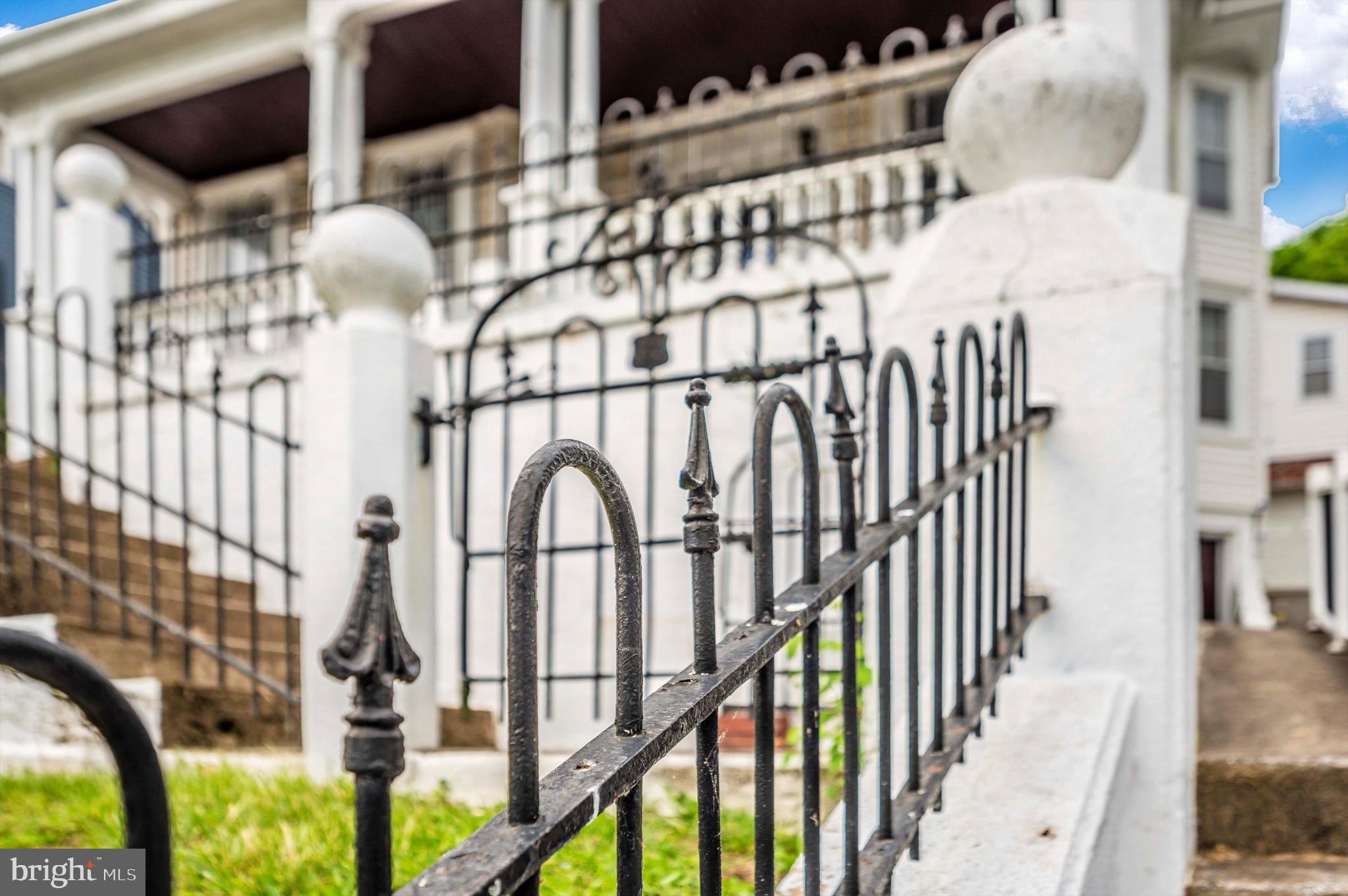 BRUNSWICK - Residential