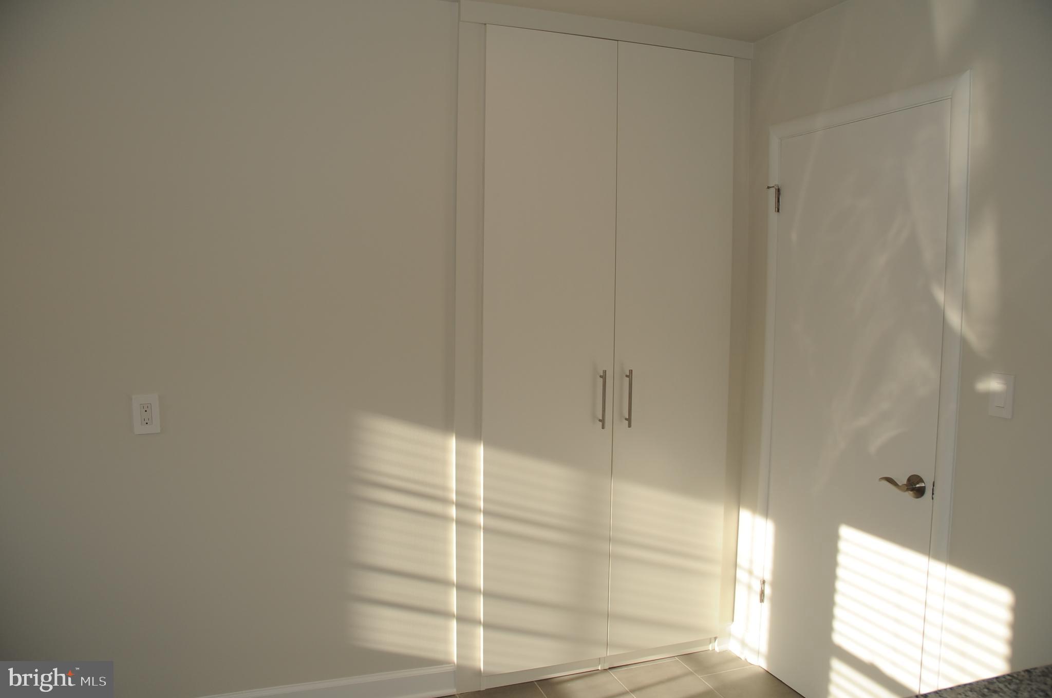 ROSEMONT - Residential Lease