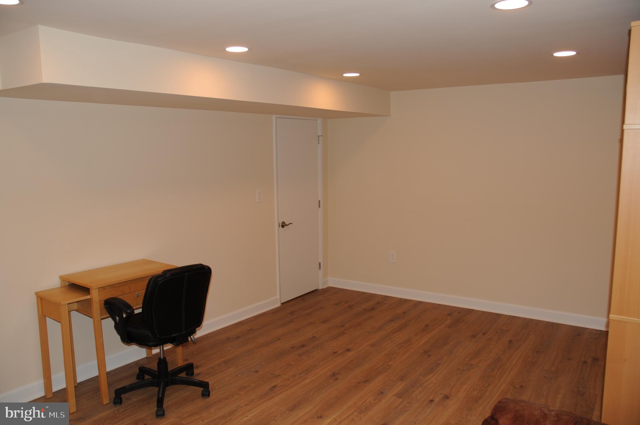 ROSEMONT - Residential Lease