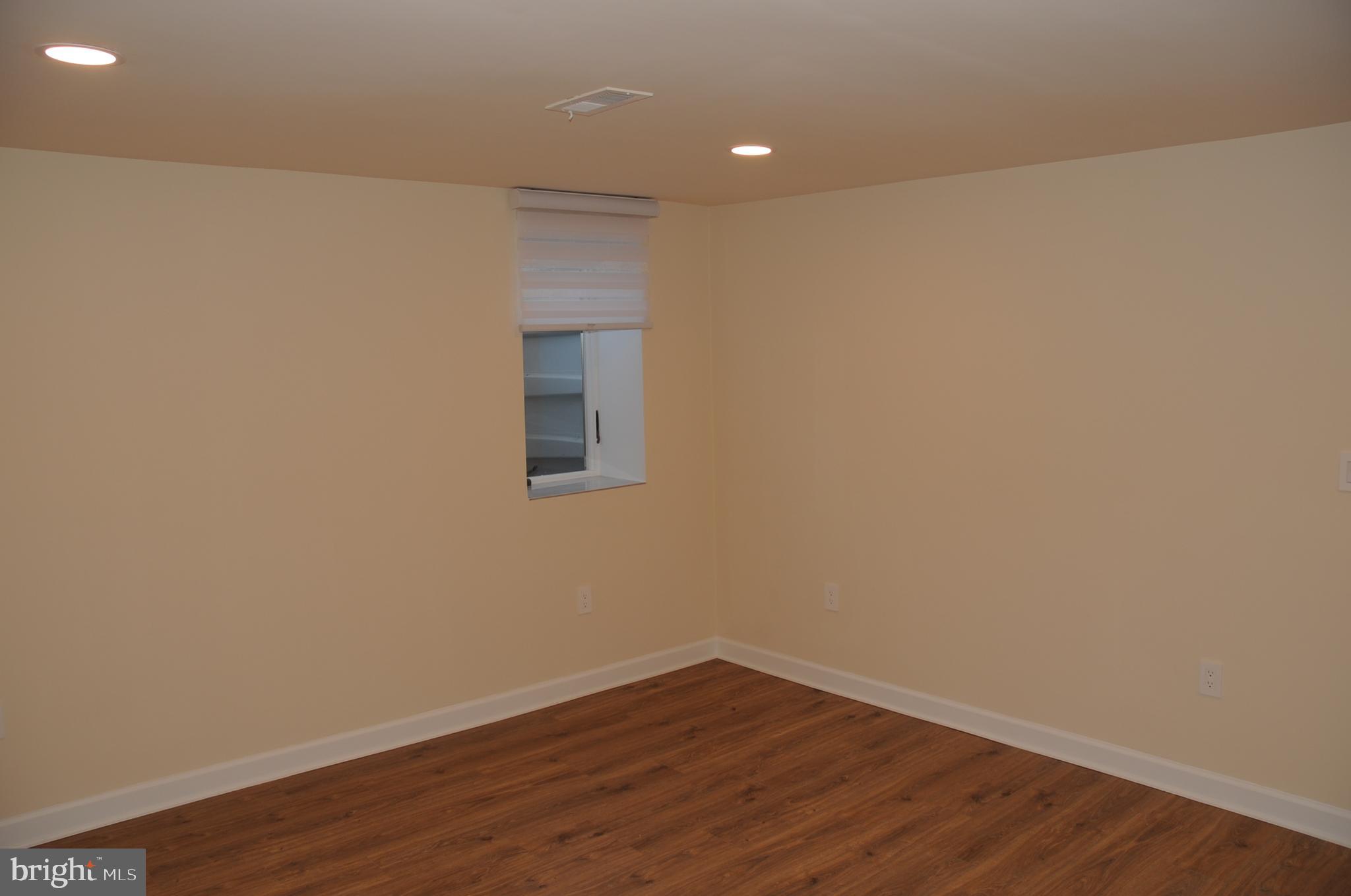 ROSEMONT - Residential Lease