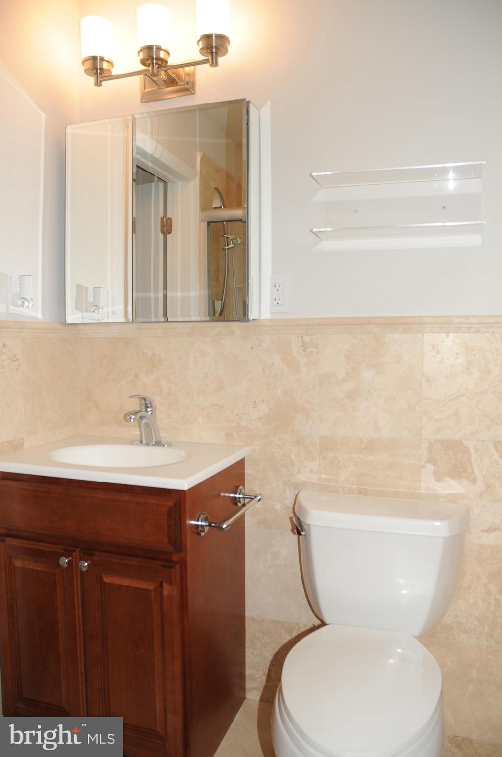 ROSEMONT - Residential Lease