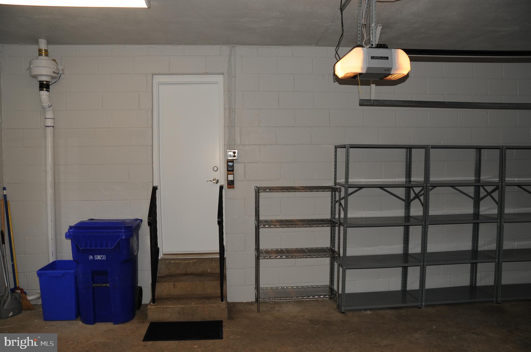 ROSEMONT - Residential Lease