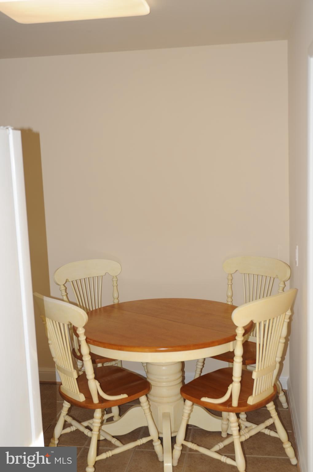 ROSEMONT - Residential Lease