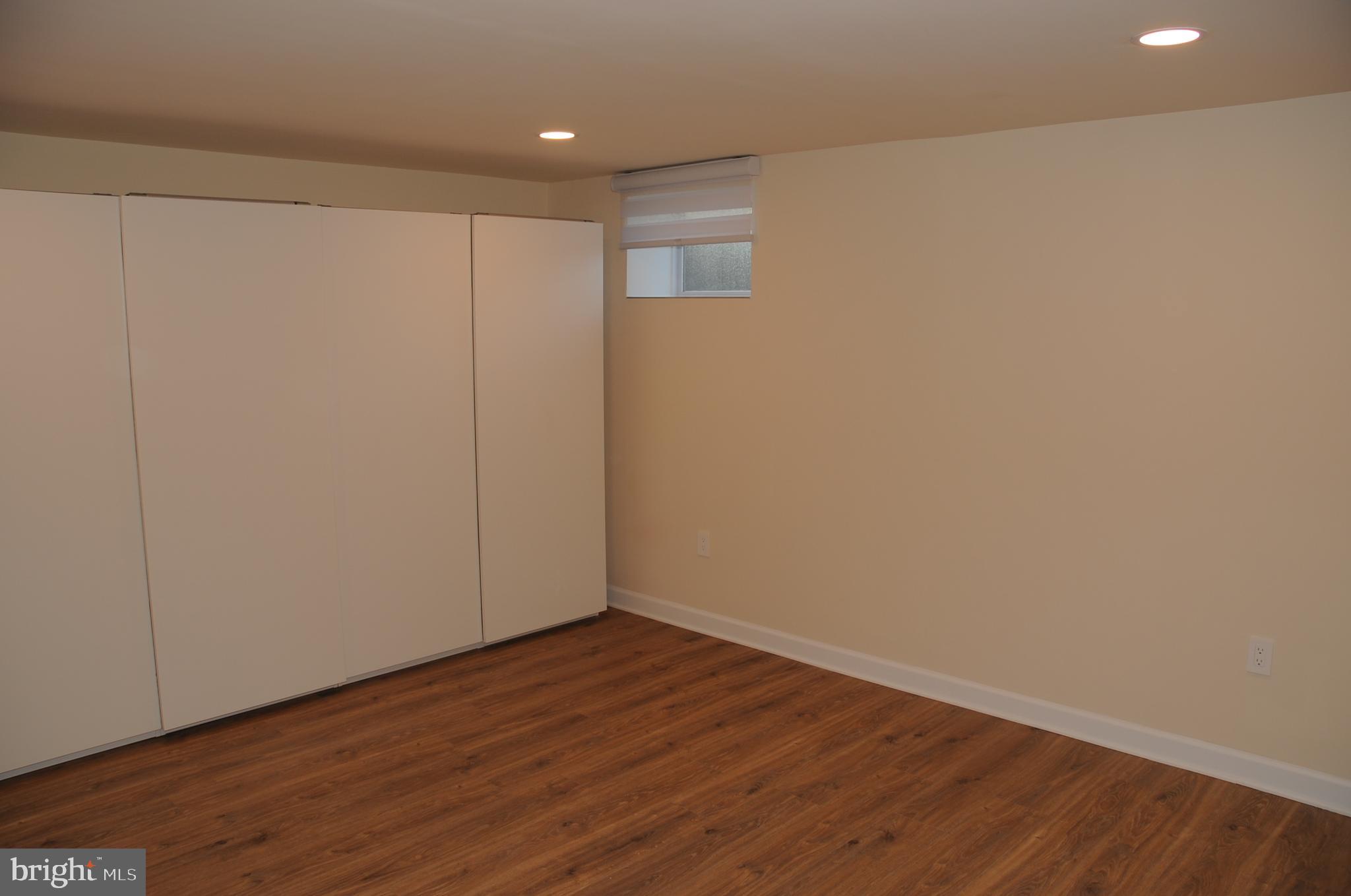 ROSEMONT - Residential Lease