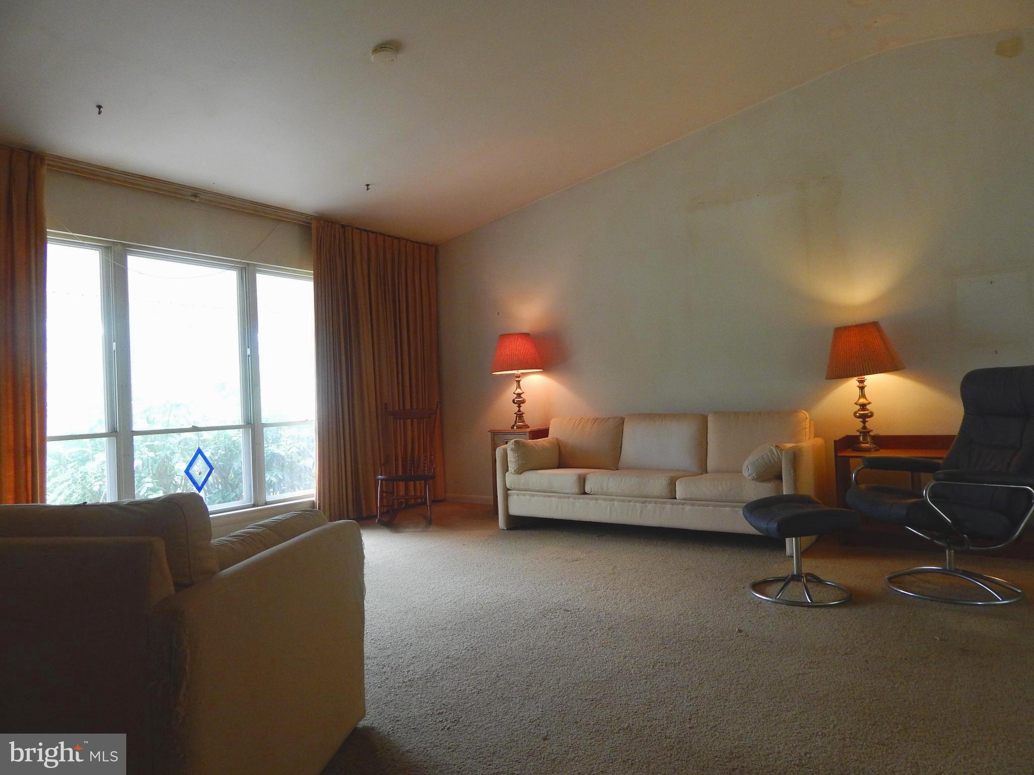 MEADOWBROOK ESTATES - Residential