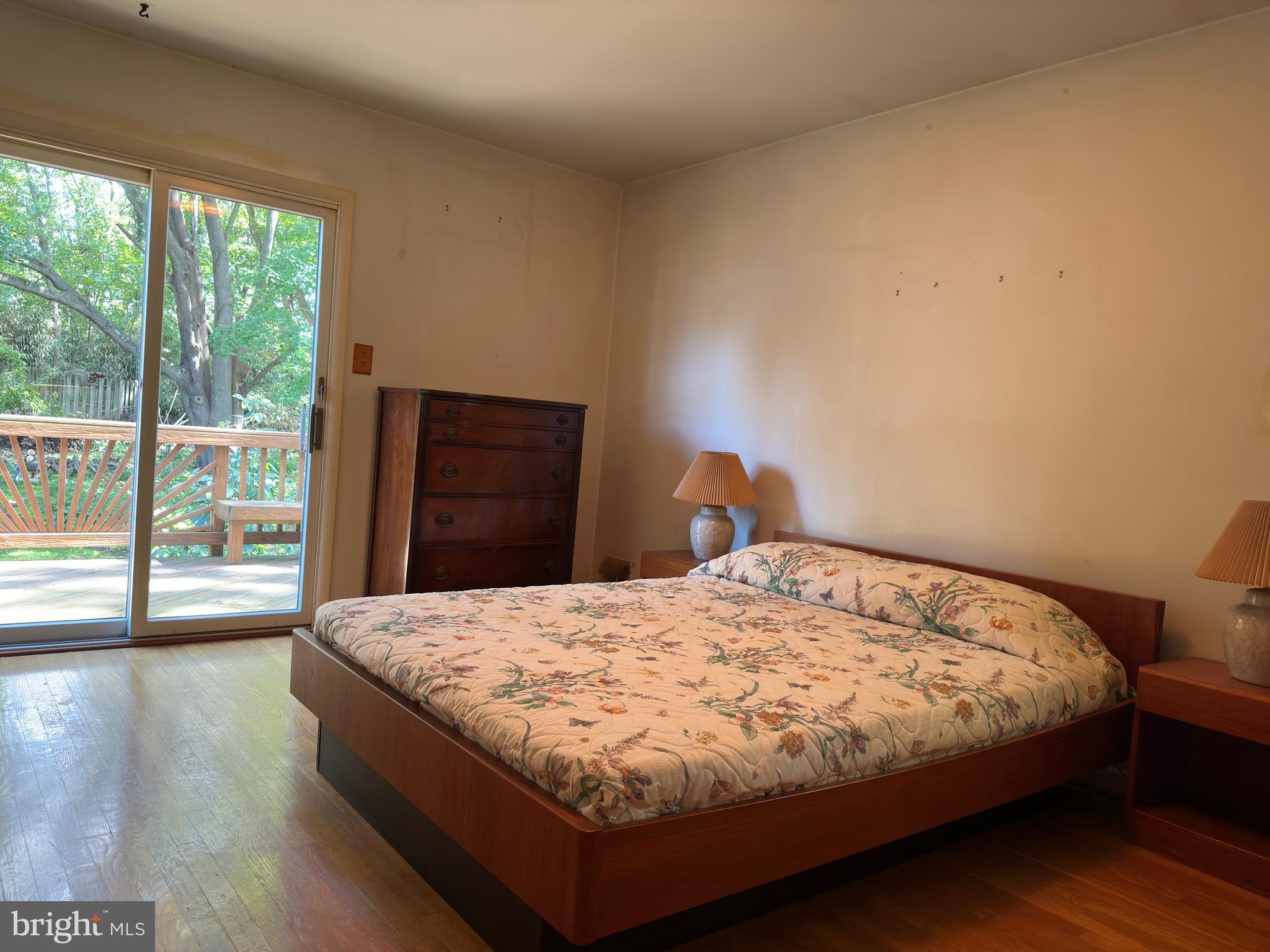 MEADOWBROOK ESTATES - Residential