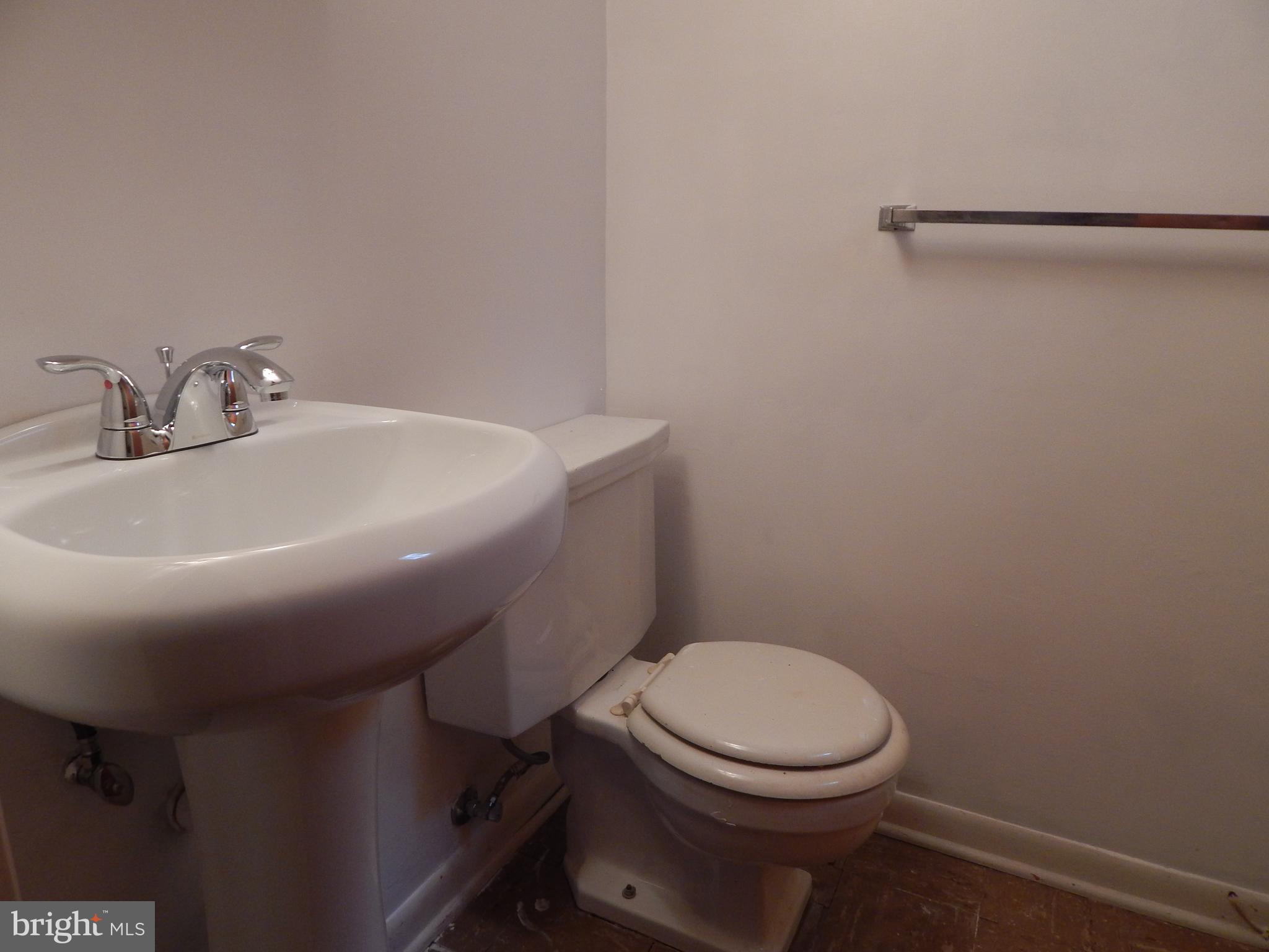 MEADOWBROOK ESTATES - Residential