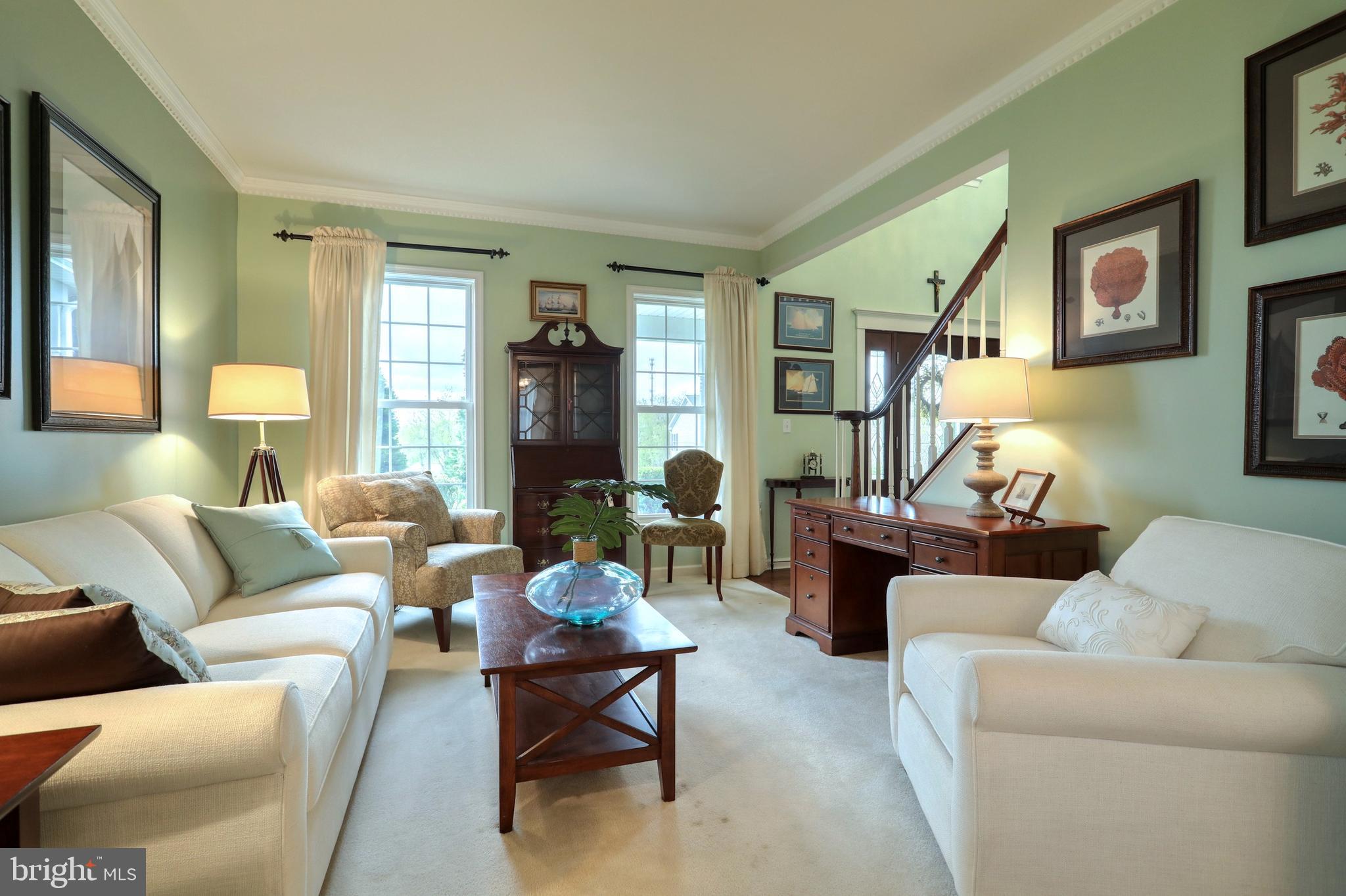 COLONIAL MEADOWS - Residential