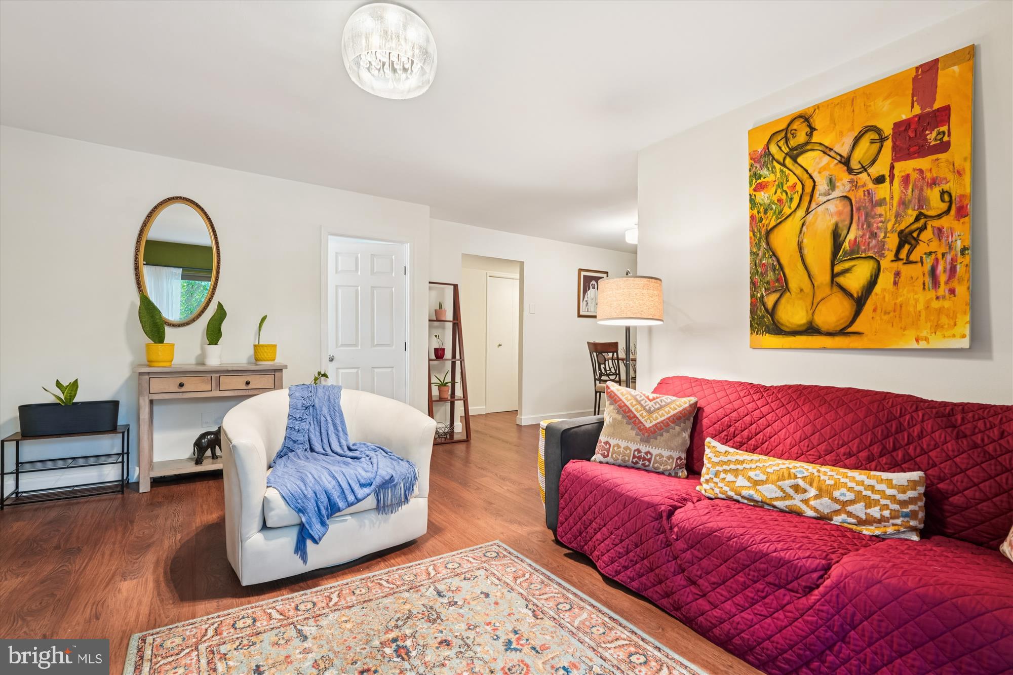 CAMELBACK VILLAGE - Residential