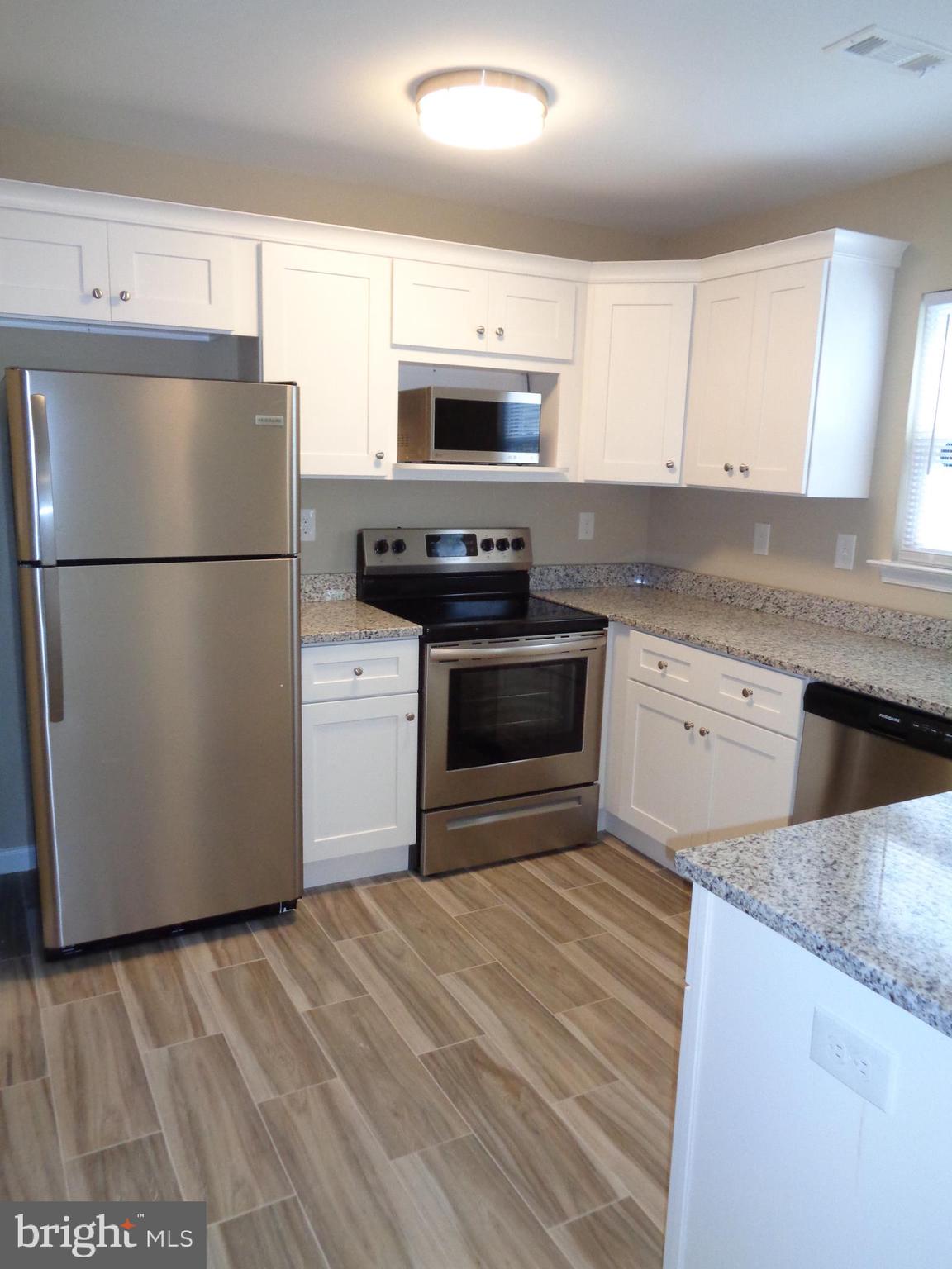 LANCASTER - Residential