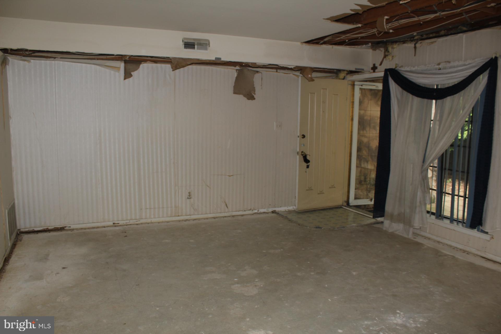 1107 STEWART PLACE