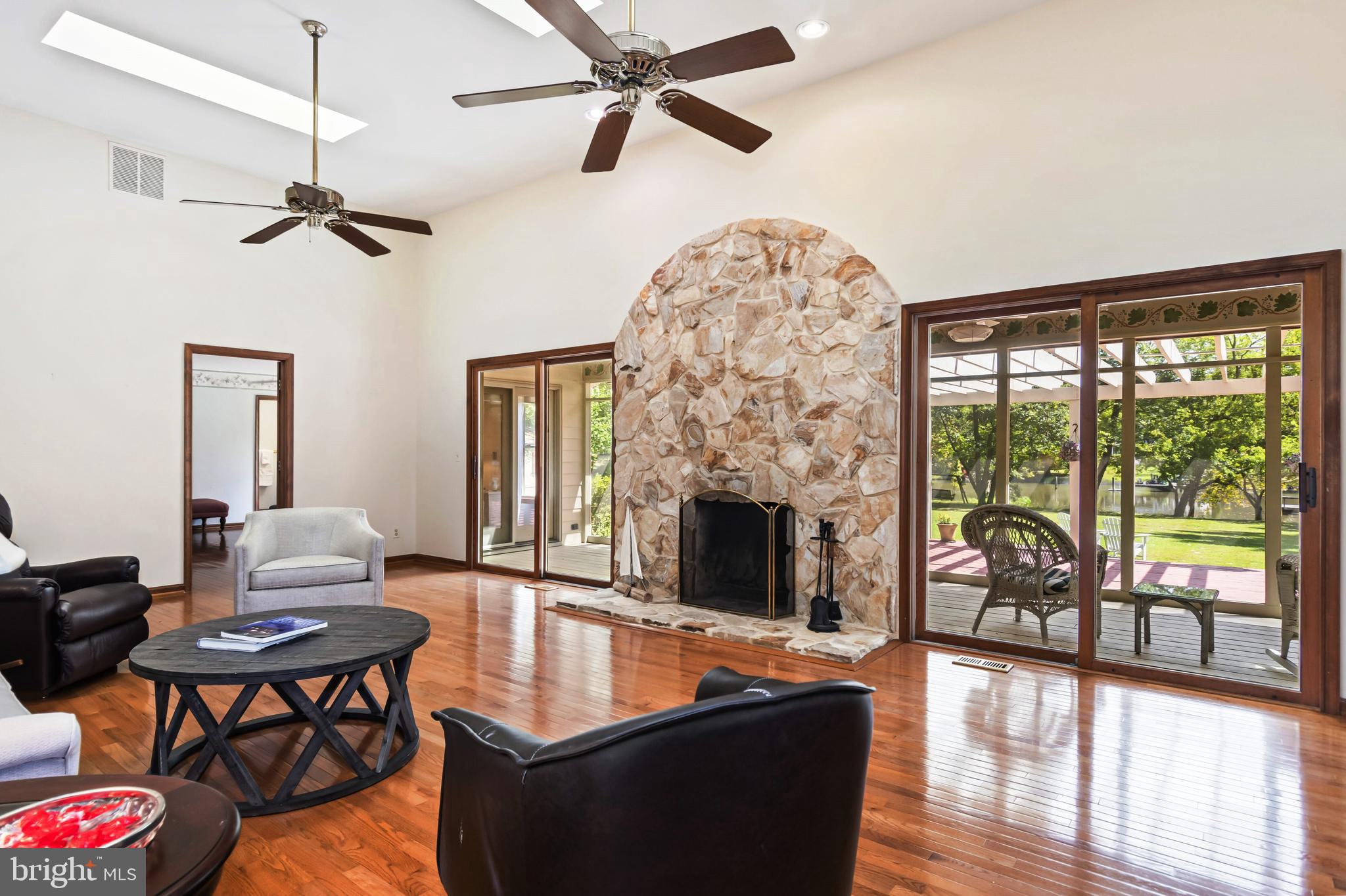 PROSPECT BAY - Residential