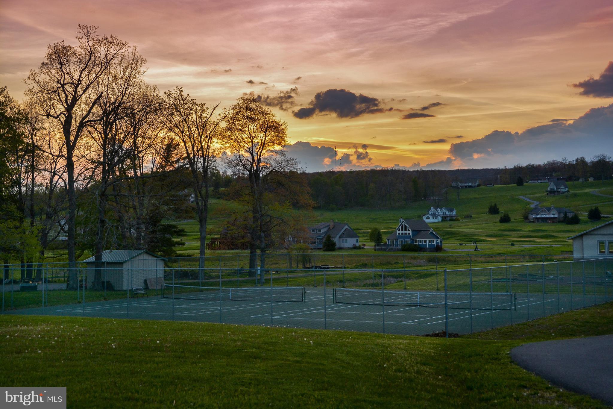 WATERFRONT GREENS - Residential