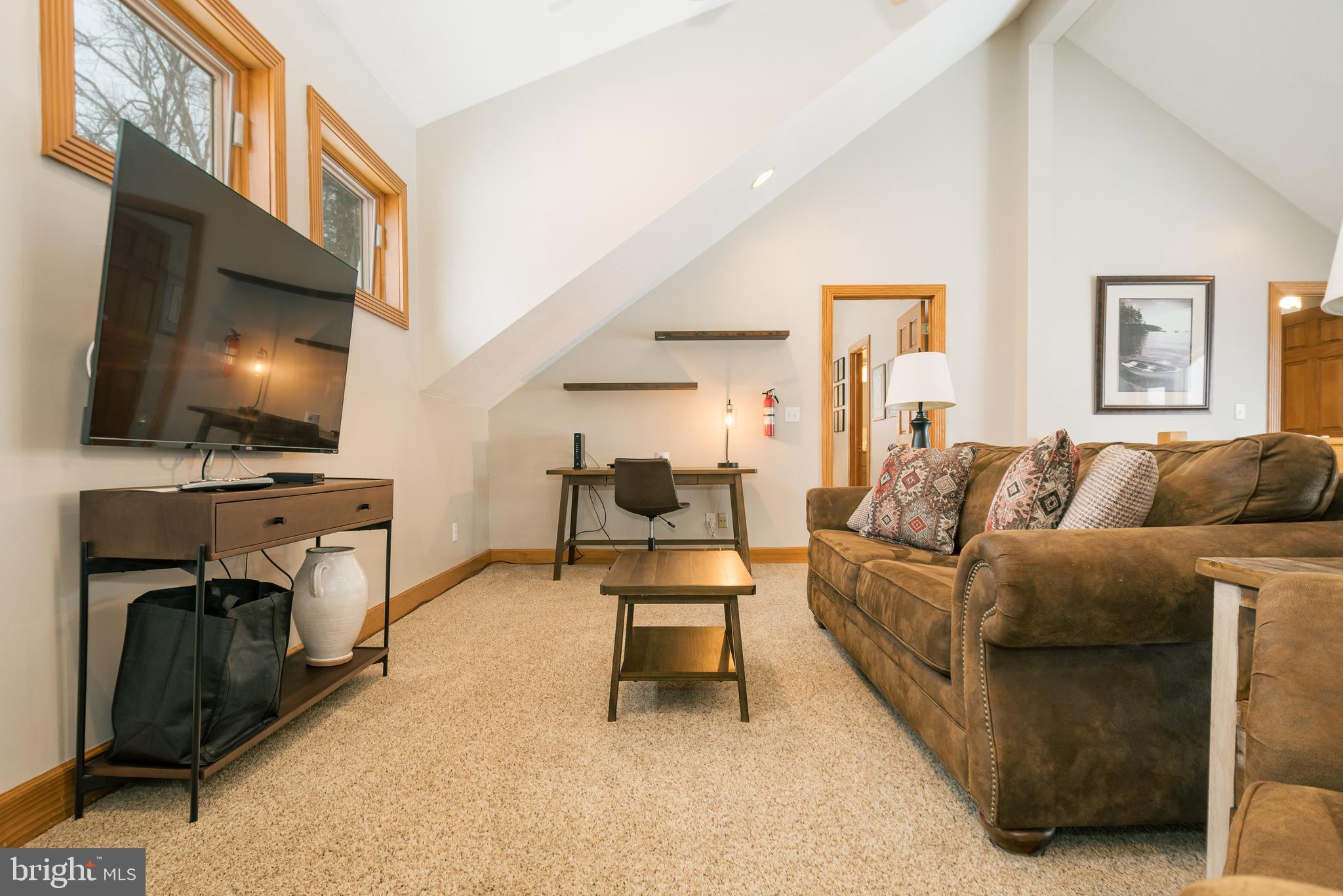 WATERFRONT GREENS - Residential