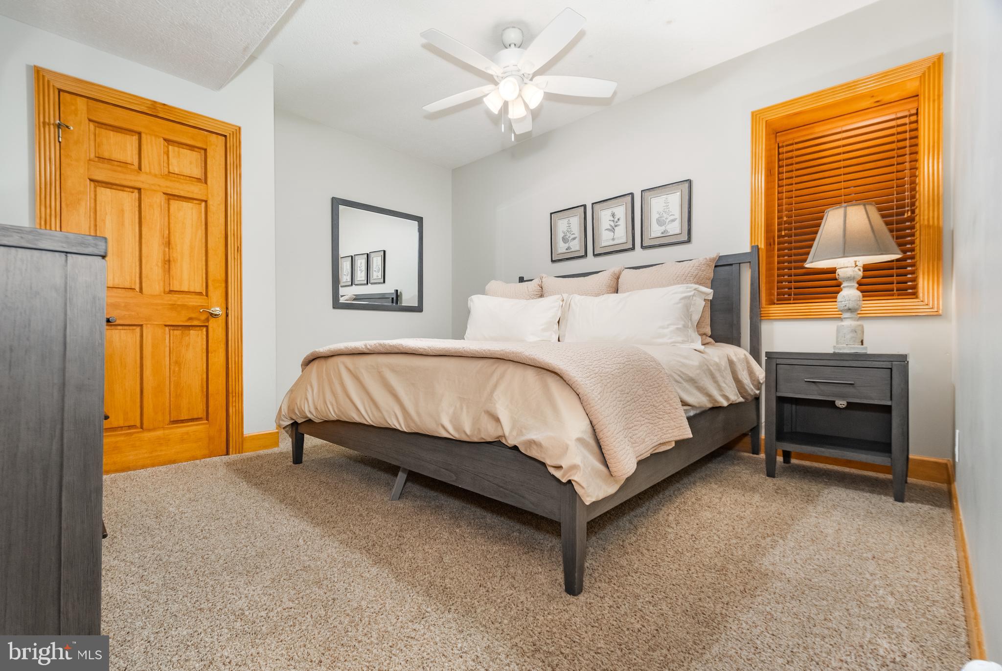 WATERFRONT GREENS - Residential