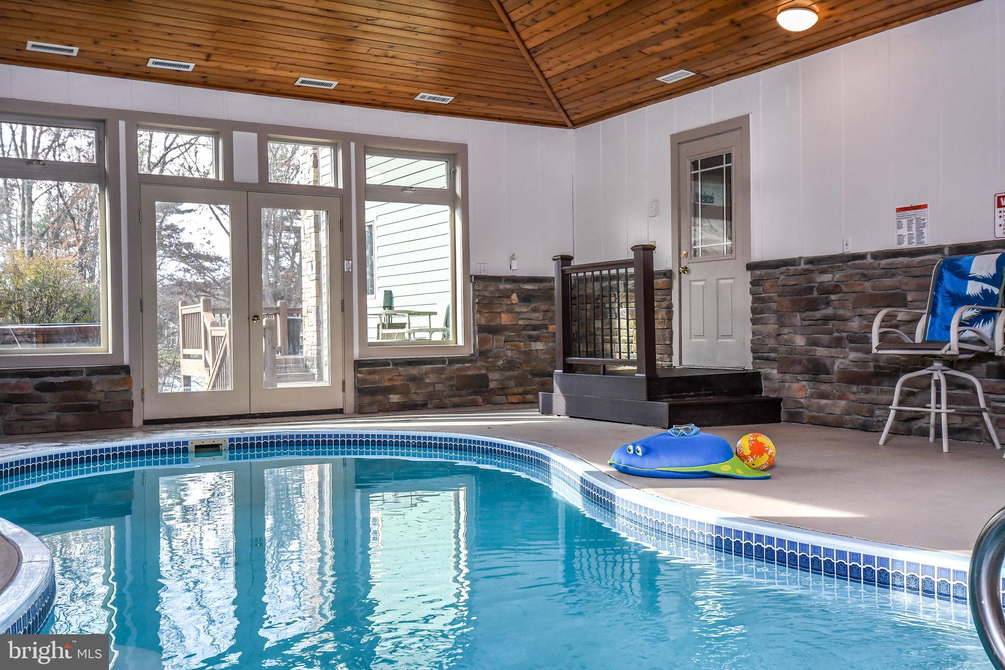 WATERFRONT GREENS - Residential