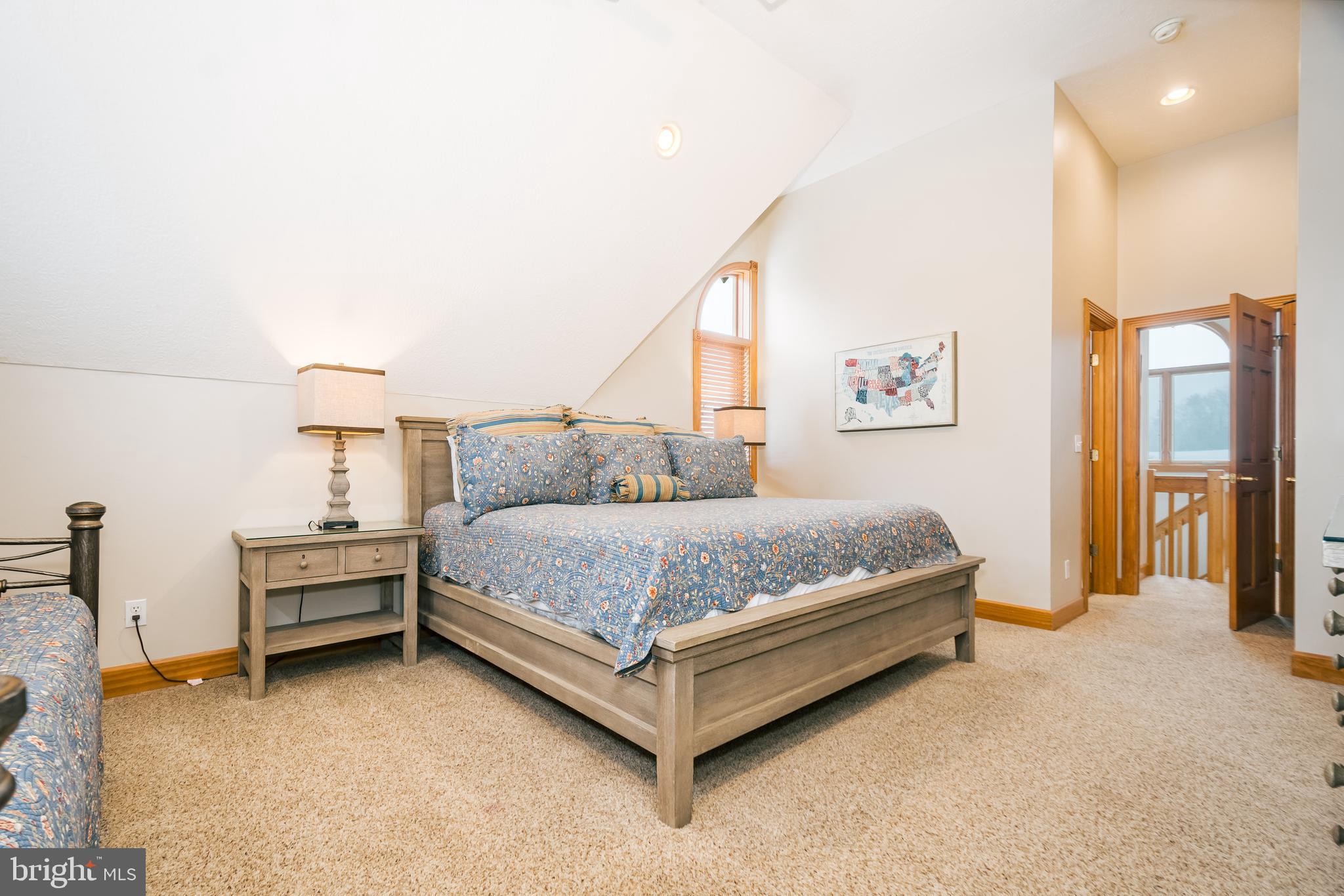 WATERFRONT GREENS - Residential