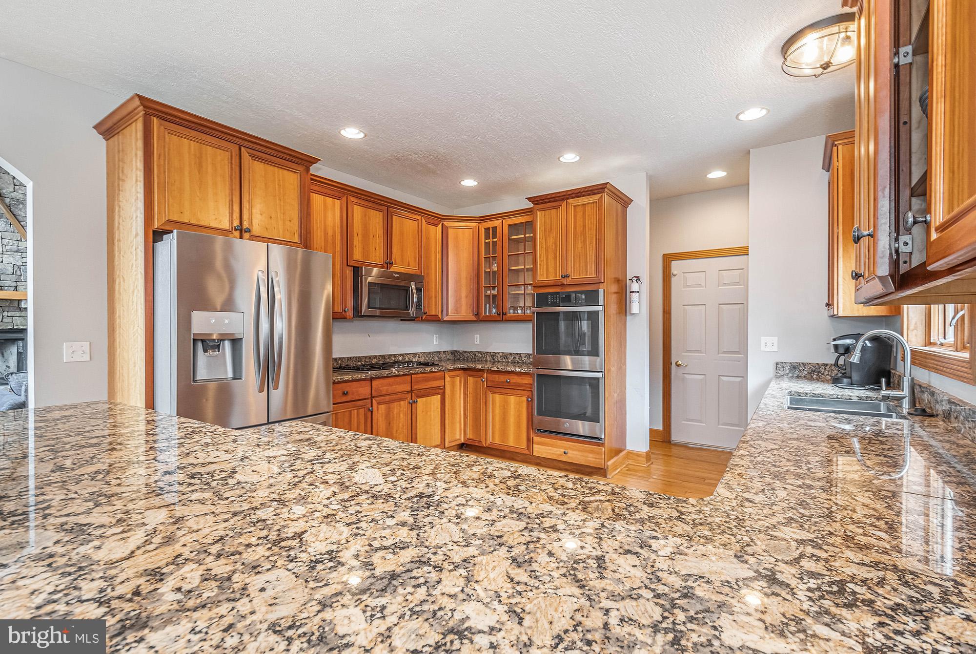 WATERFRONT GREENS - Residential