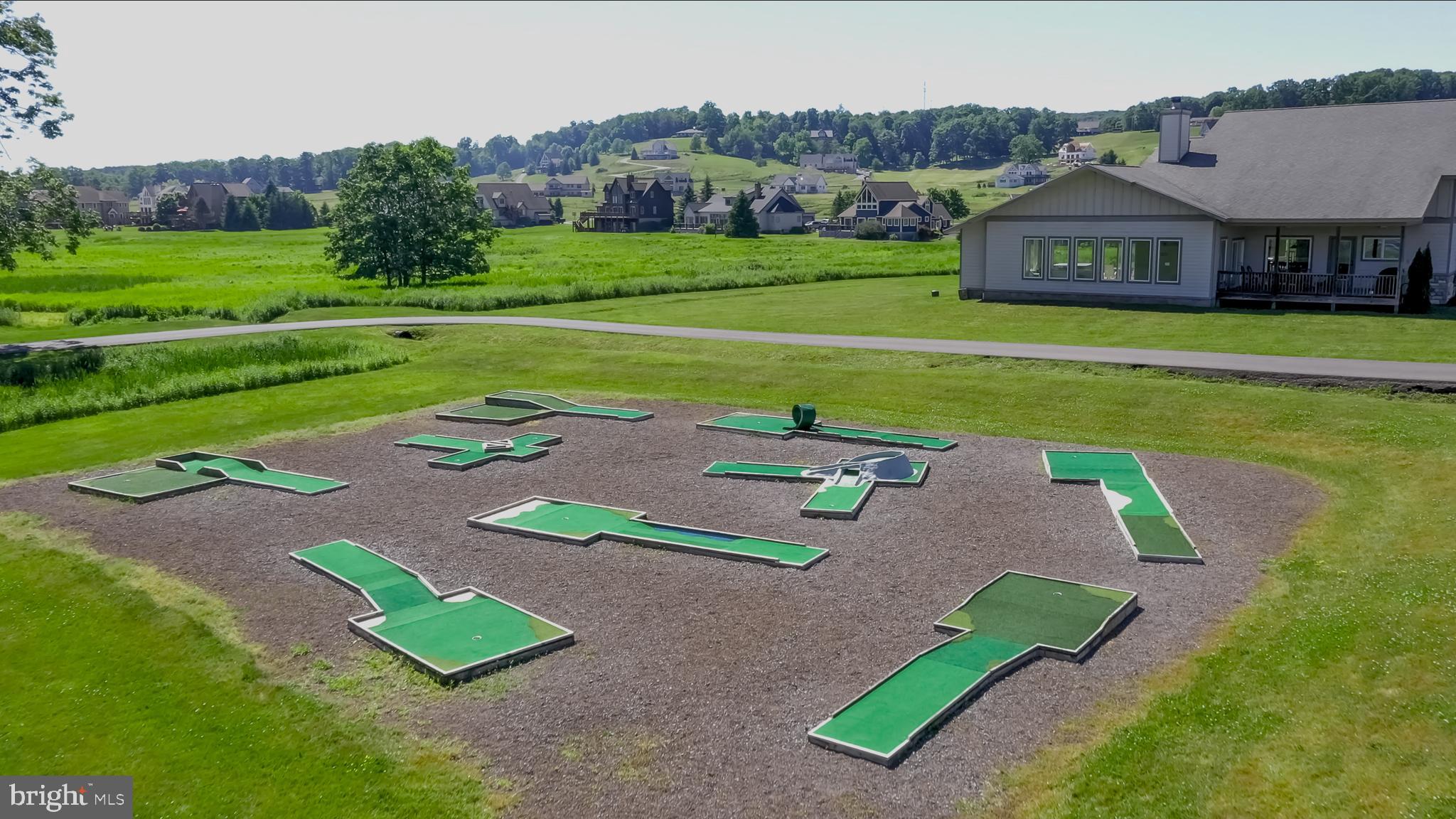 WATERFRONT GREENS - Residential