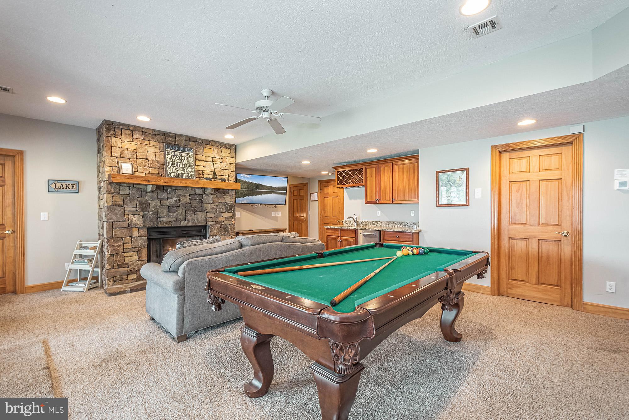400 MOONRISE DRIVE