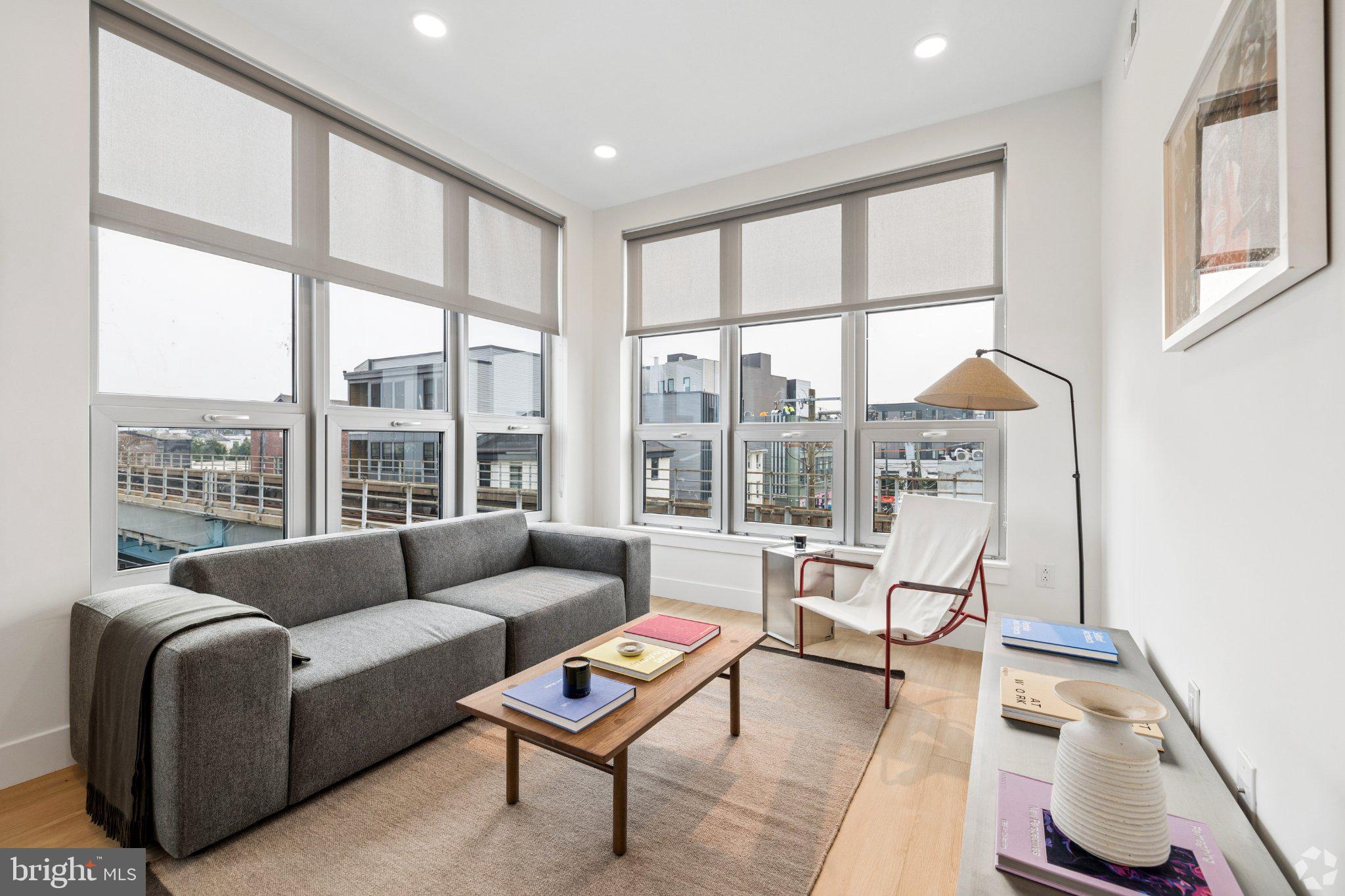 1440 N FRONT STREET 2BED