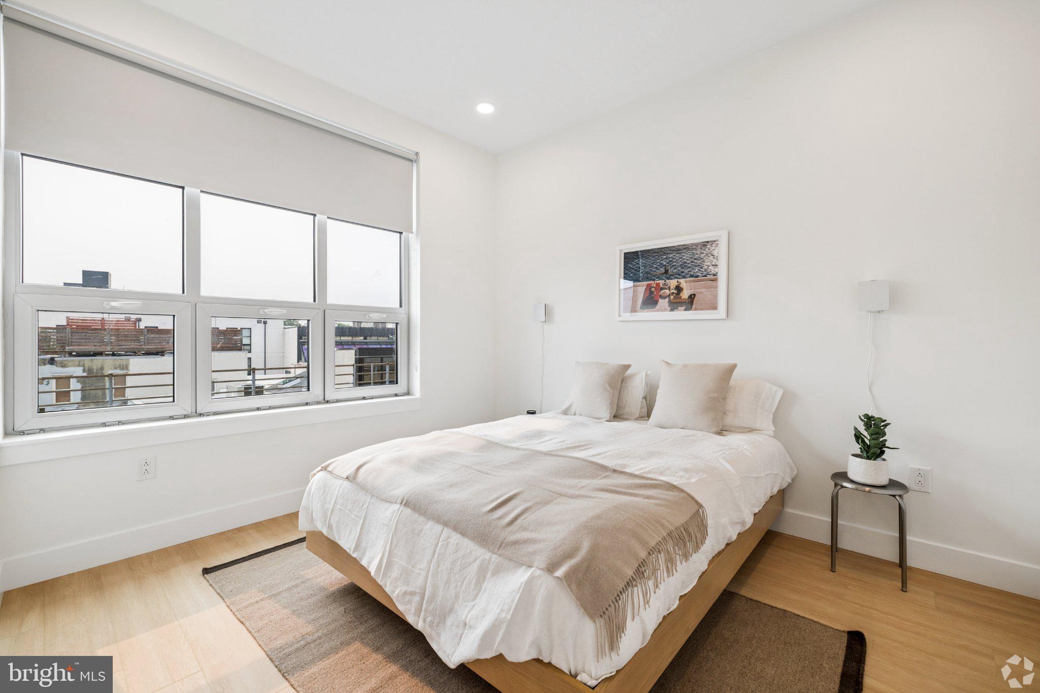 1440 N FRONT STREET 2BED