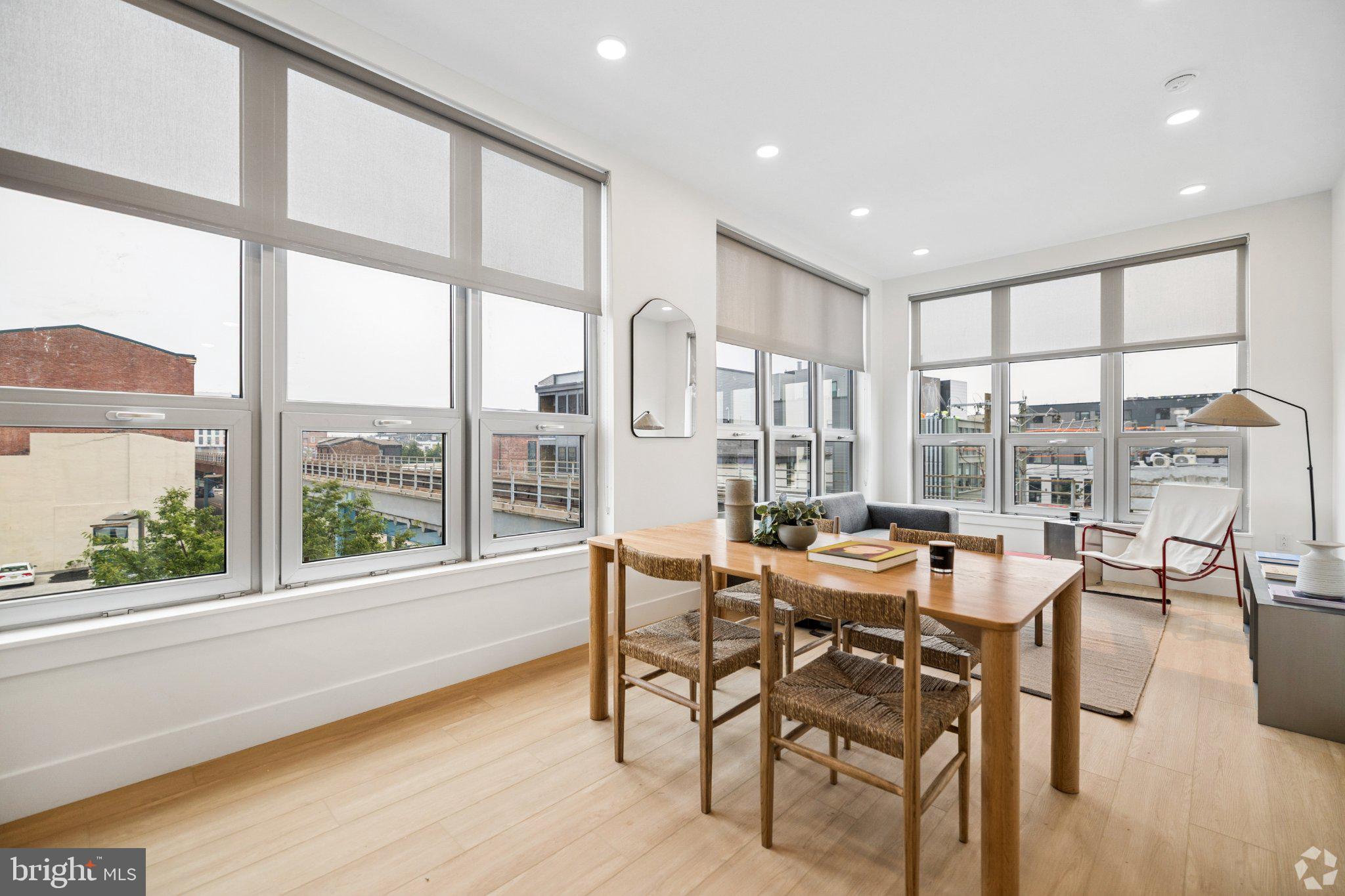 1440 N FRONT STREET 2BED